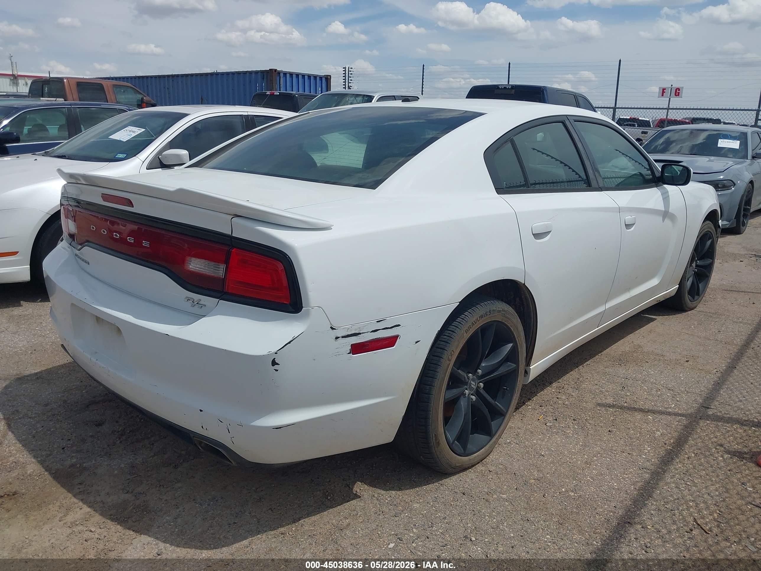 2013 Dodge Charger R/t Белый vin: 2C3CDXCT8DH519772