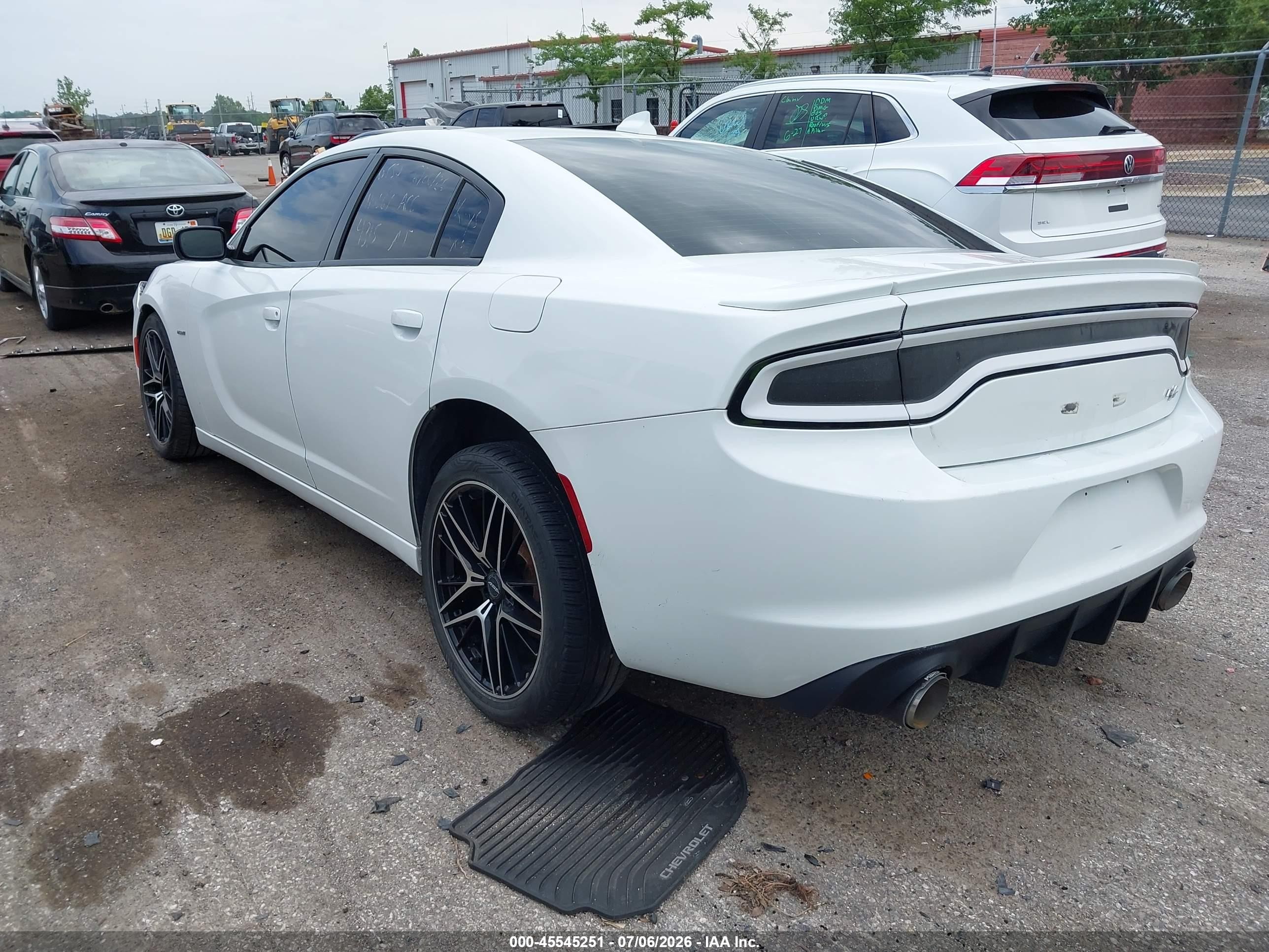 2015 Dodge Charger R/t White vin: 2C3CDXCT8FH874315
