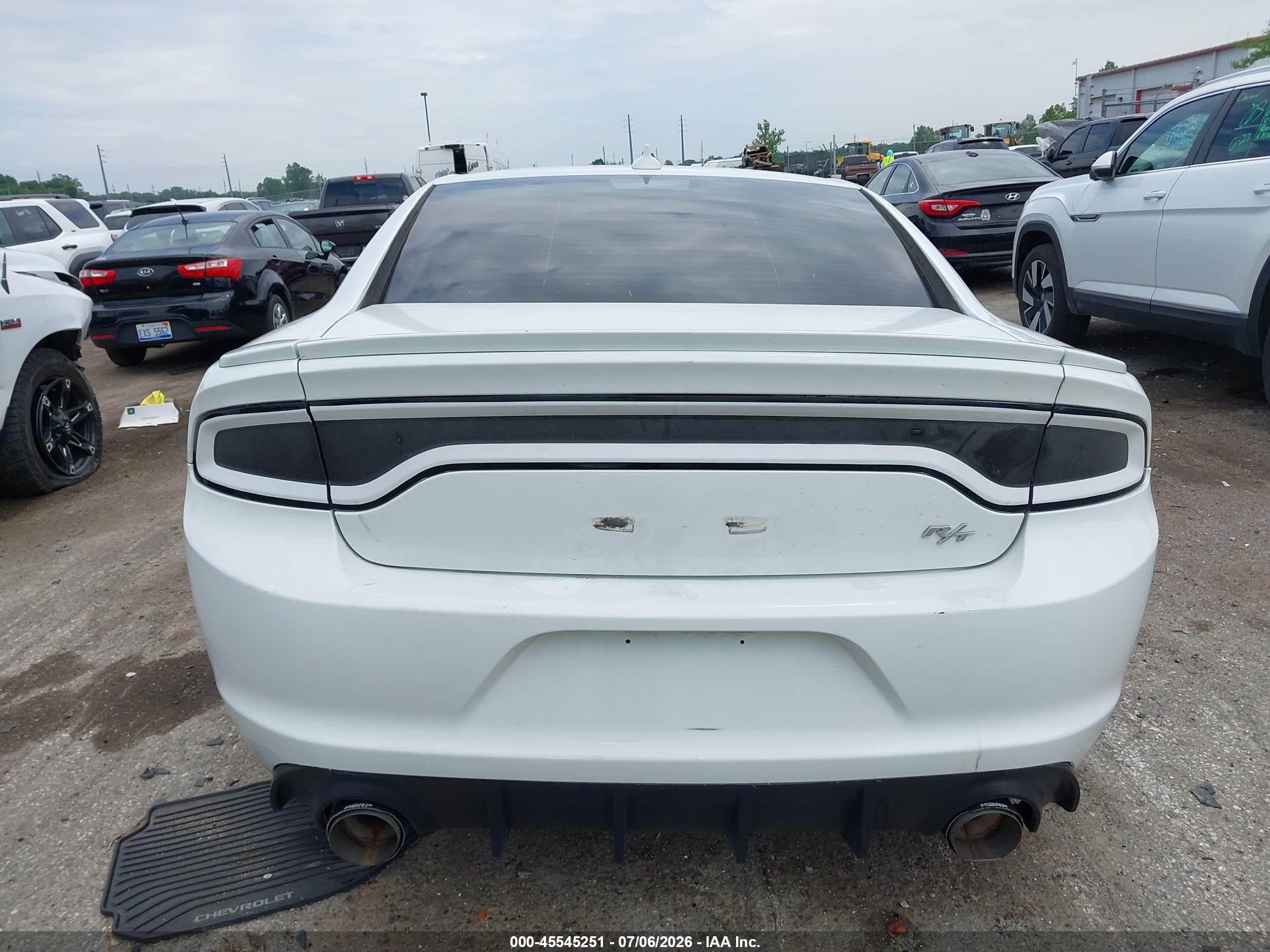 2015 Dodge Charger R/t White vin: 2C3CDXCT8FH874315