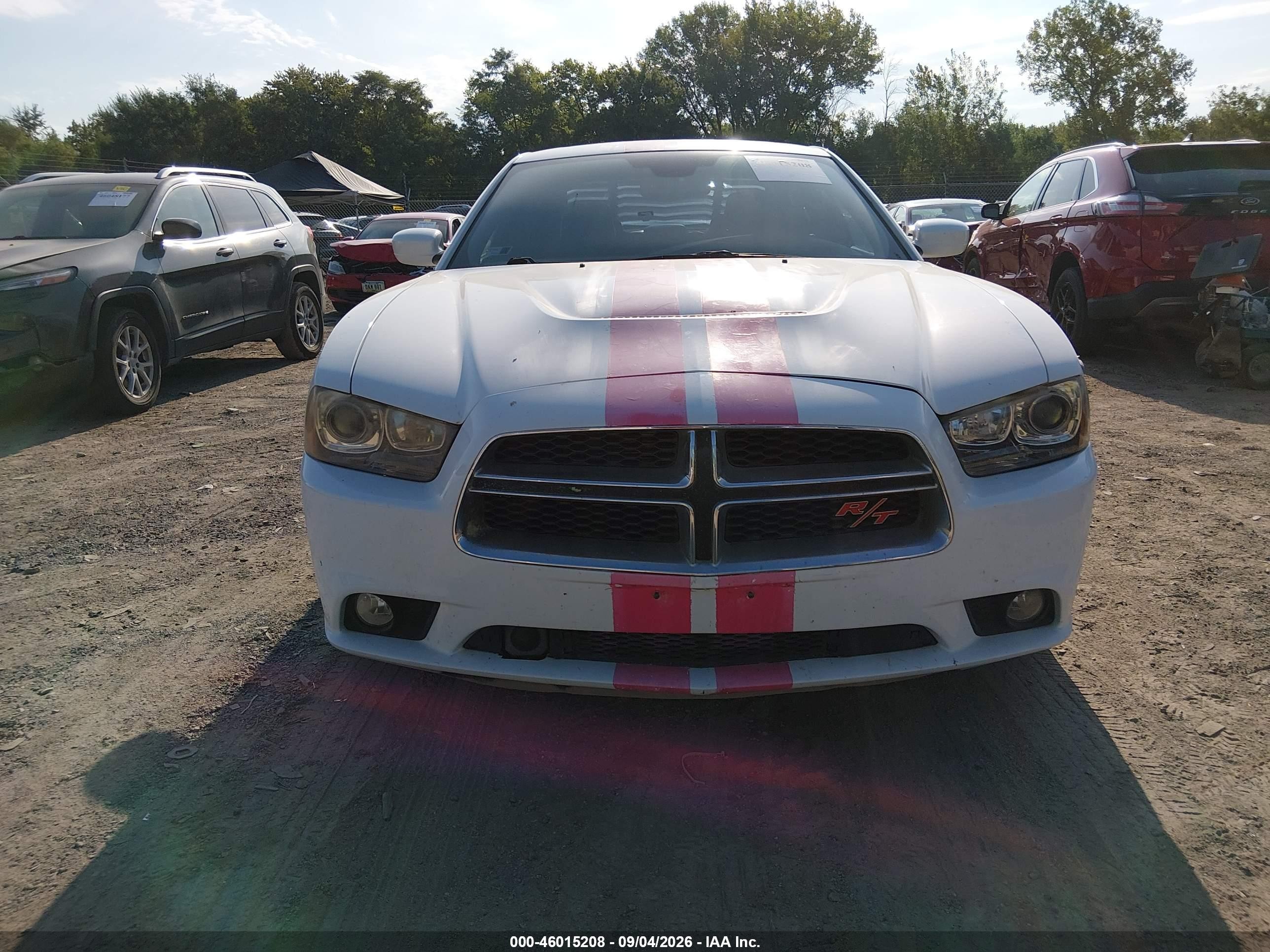 2013 Dodge Charger R/t Max White vin: 2C3CDXCT9DH516038