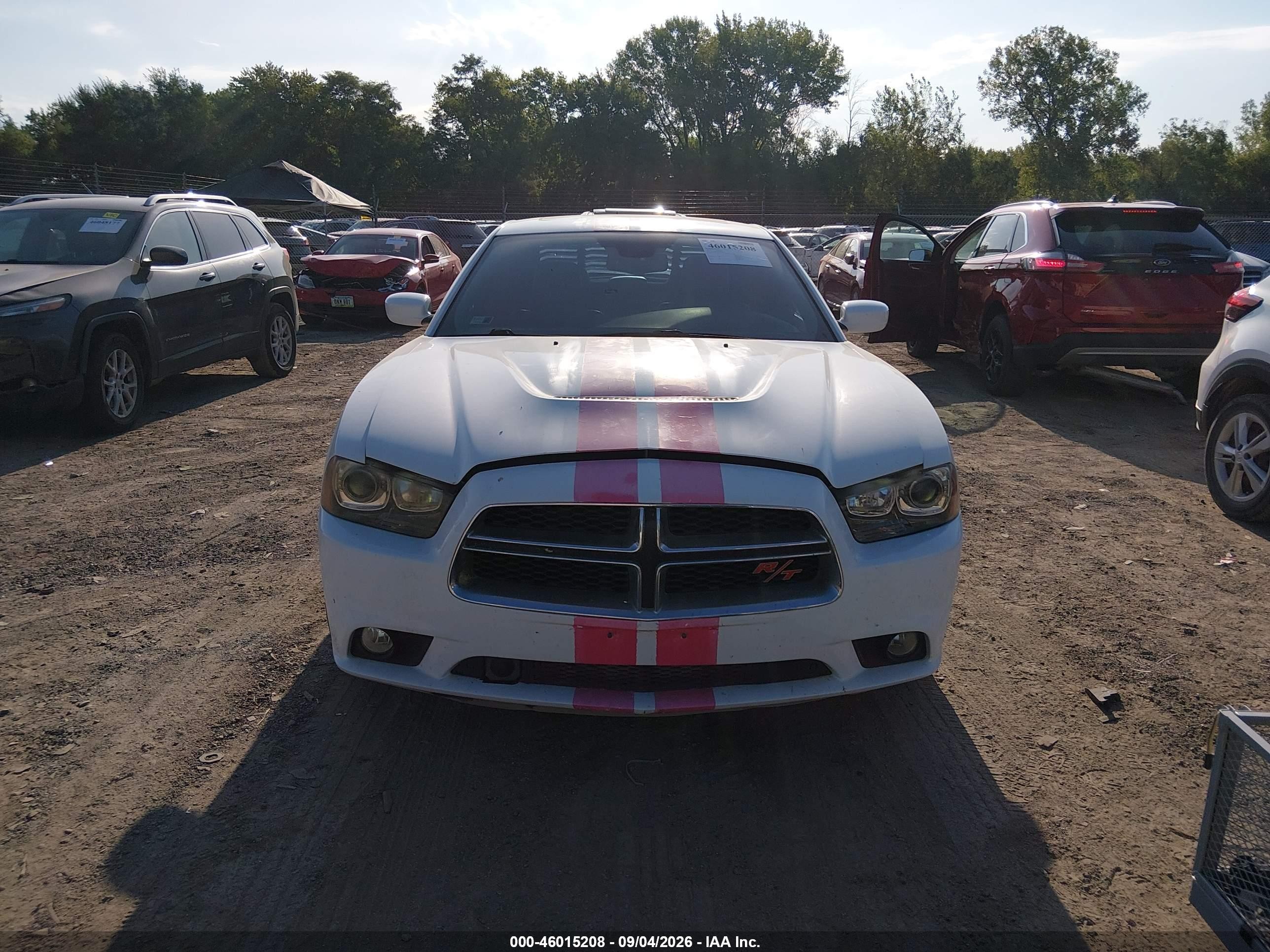 2013 Dodge Charger R/t Max White vin: 2C3CDXCT9DH516038
