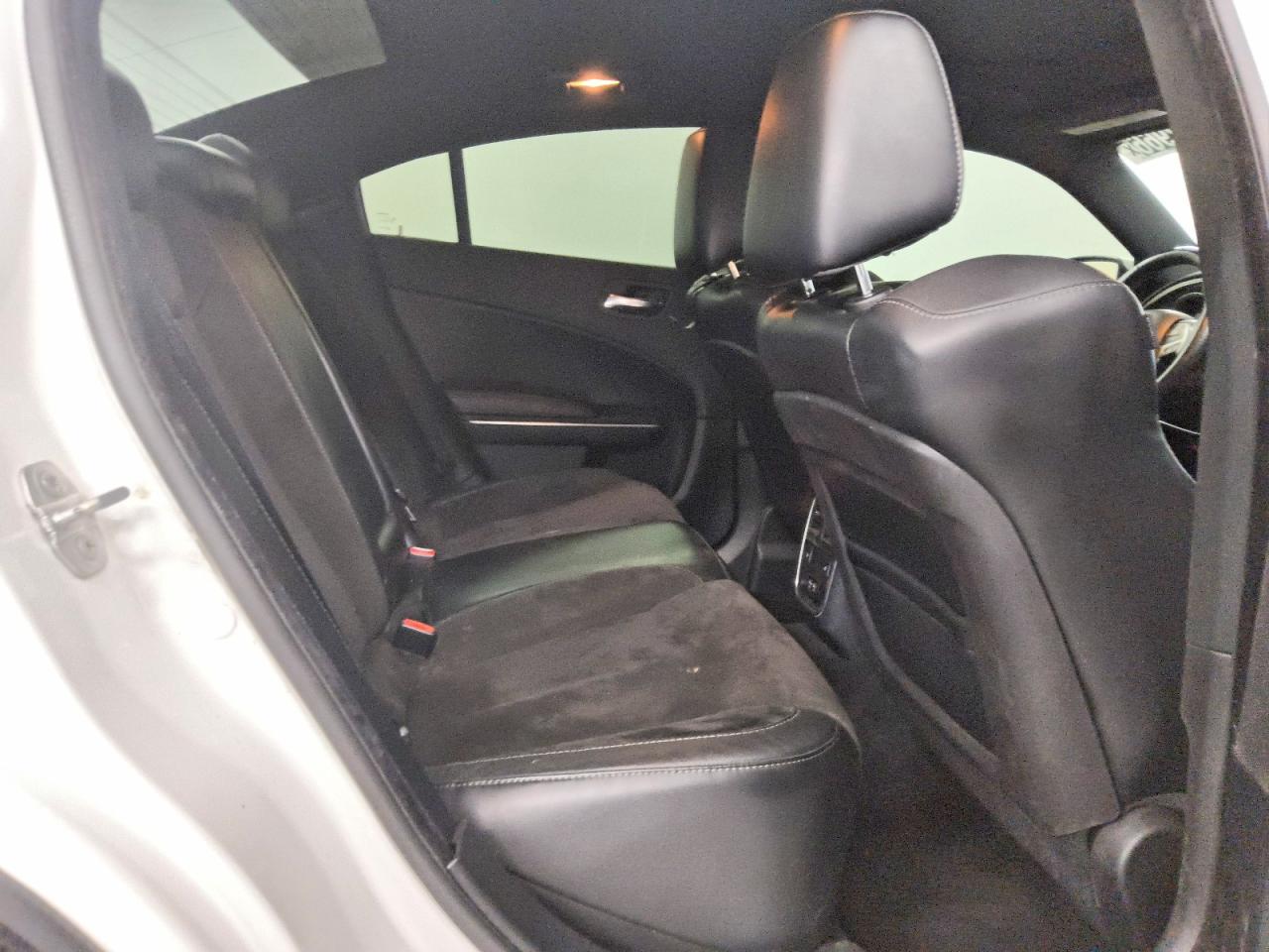2015 Dodge Charger R/t White vin: 2C3CDXCTXFH741541