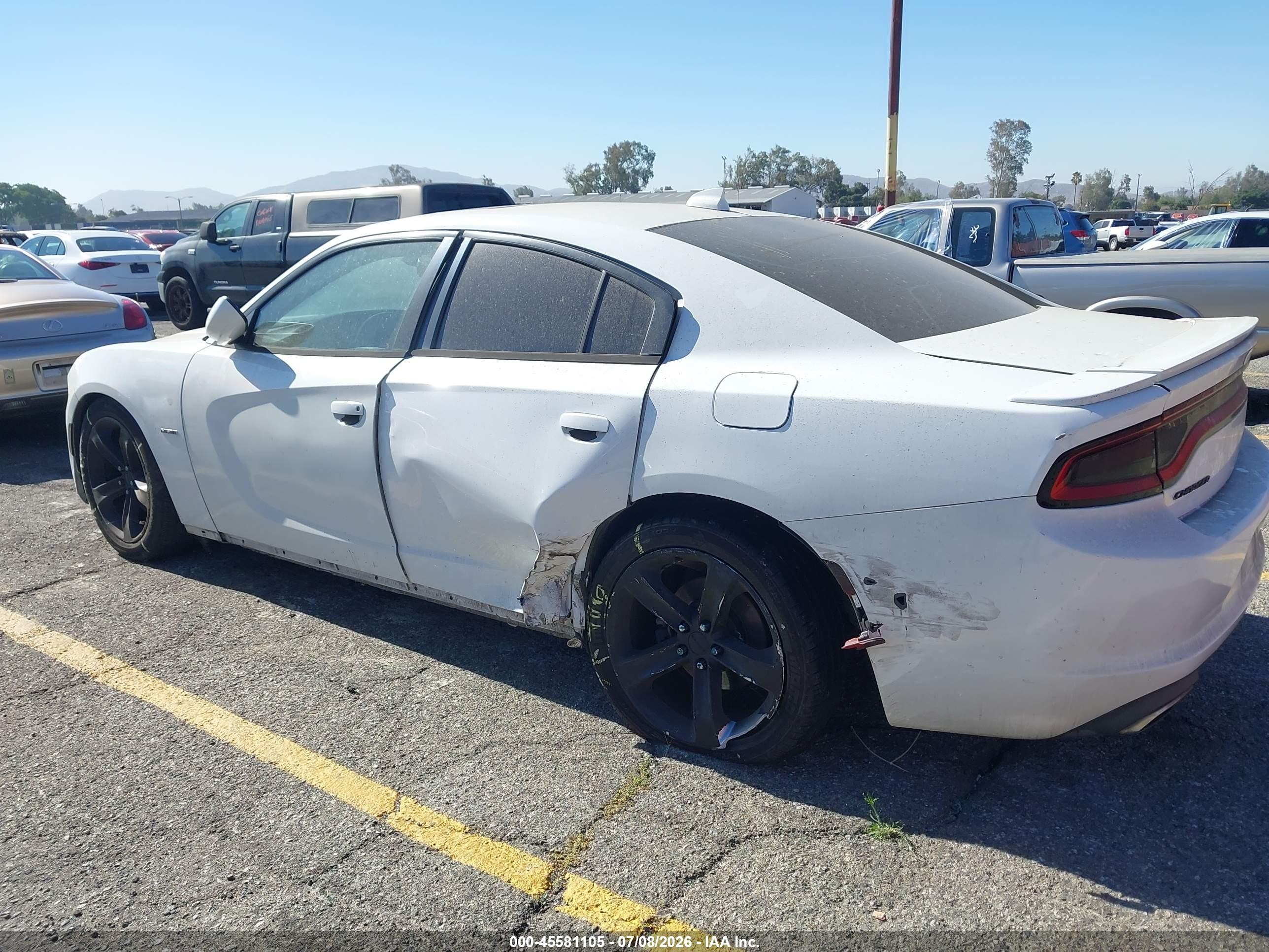 2015 Dodge Charger R/t White vin: 2C3CDXCTXFH754418