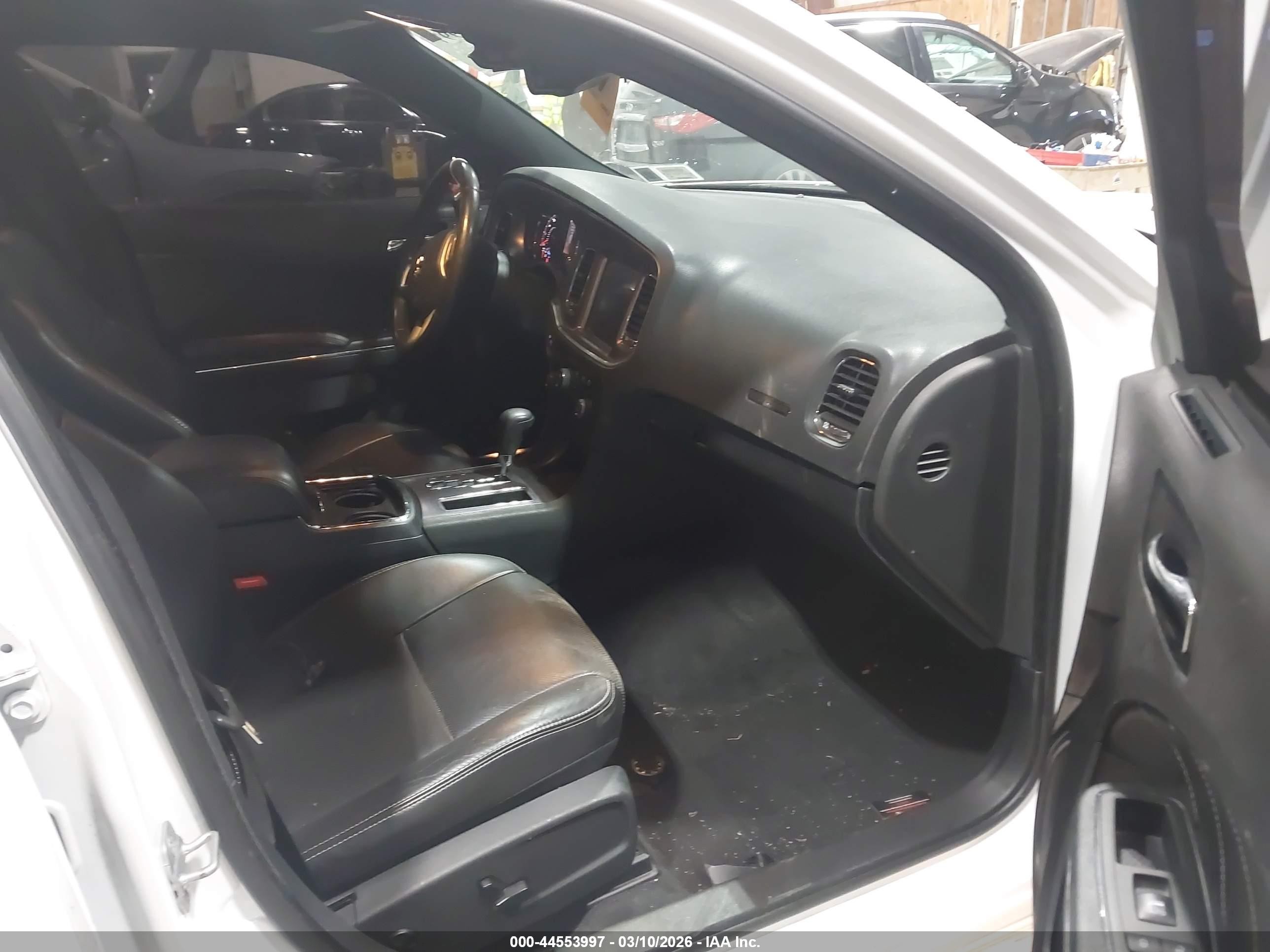 2013 Dodge Charger R/t Max White vin: 2C3CDXDT3DH730988