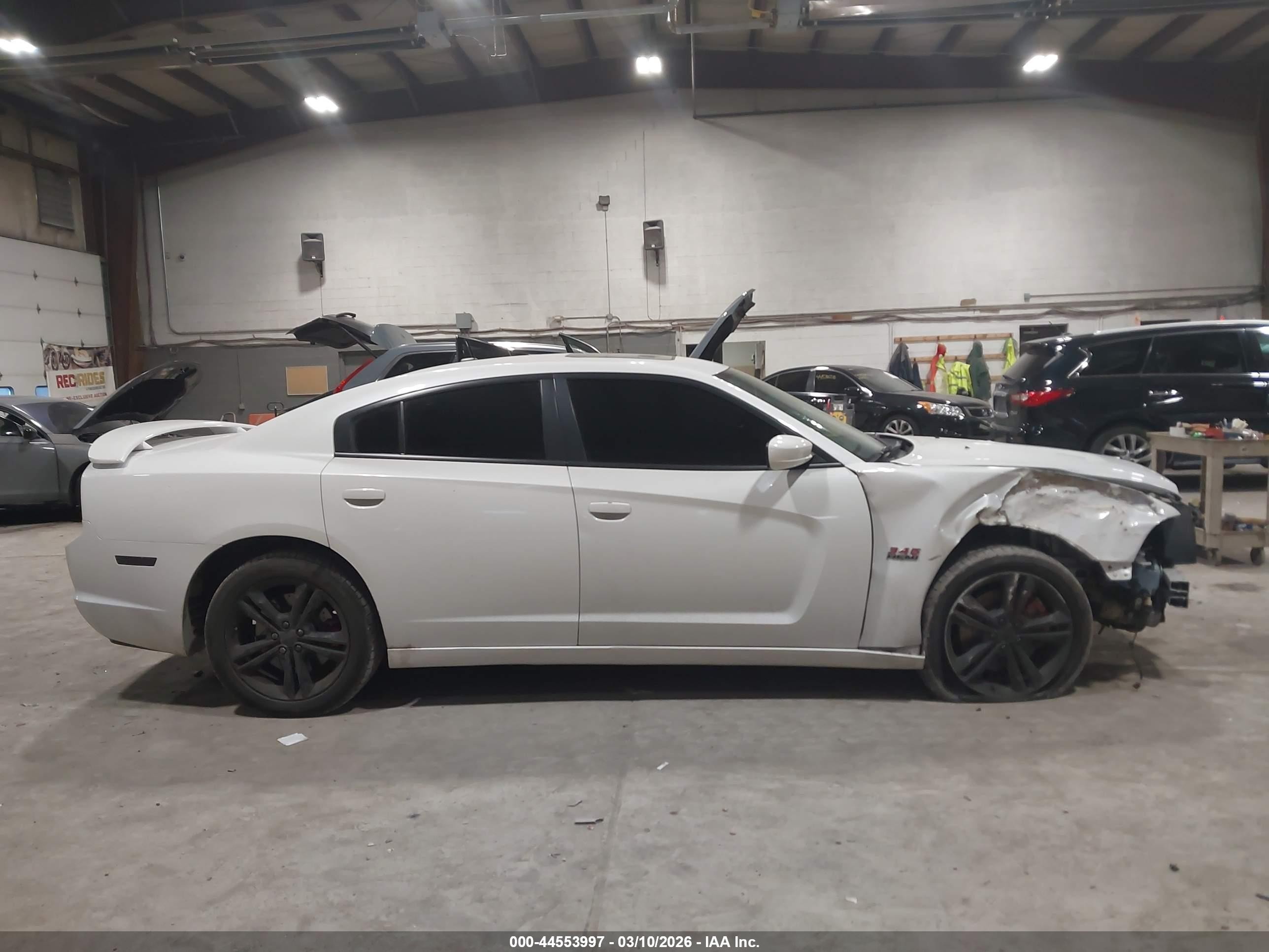 2013 Dodge Charger R/t Max White vin: 2C3CDXDT3DH730988
