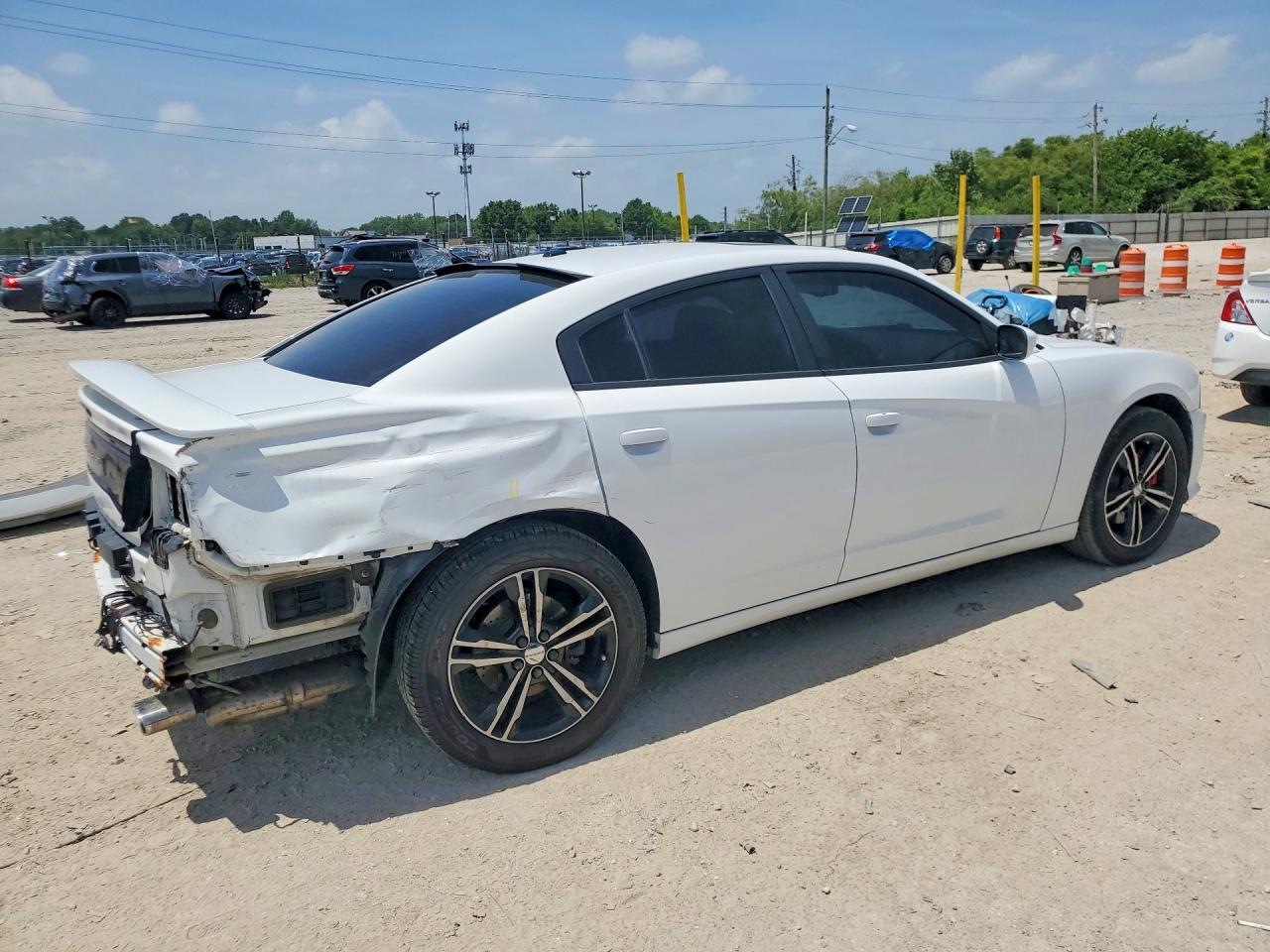 2014 Dodge Charger R/t White vin: 2C3CDXDT4EH242618