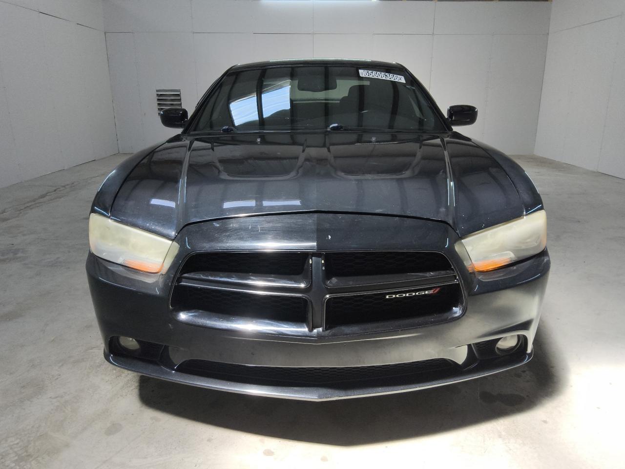 2013 Dodge Charger R/t Black vin: 2C3CDXDT6DH610604 Damage: Right Head Lamp, Inoperable, Repair Required