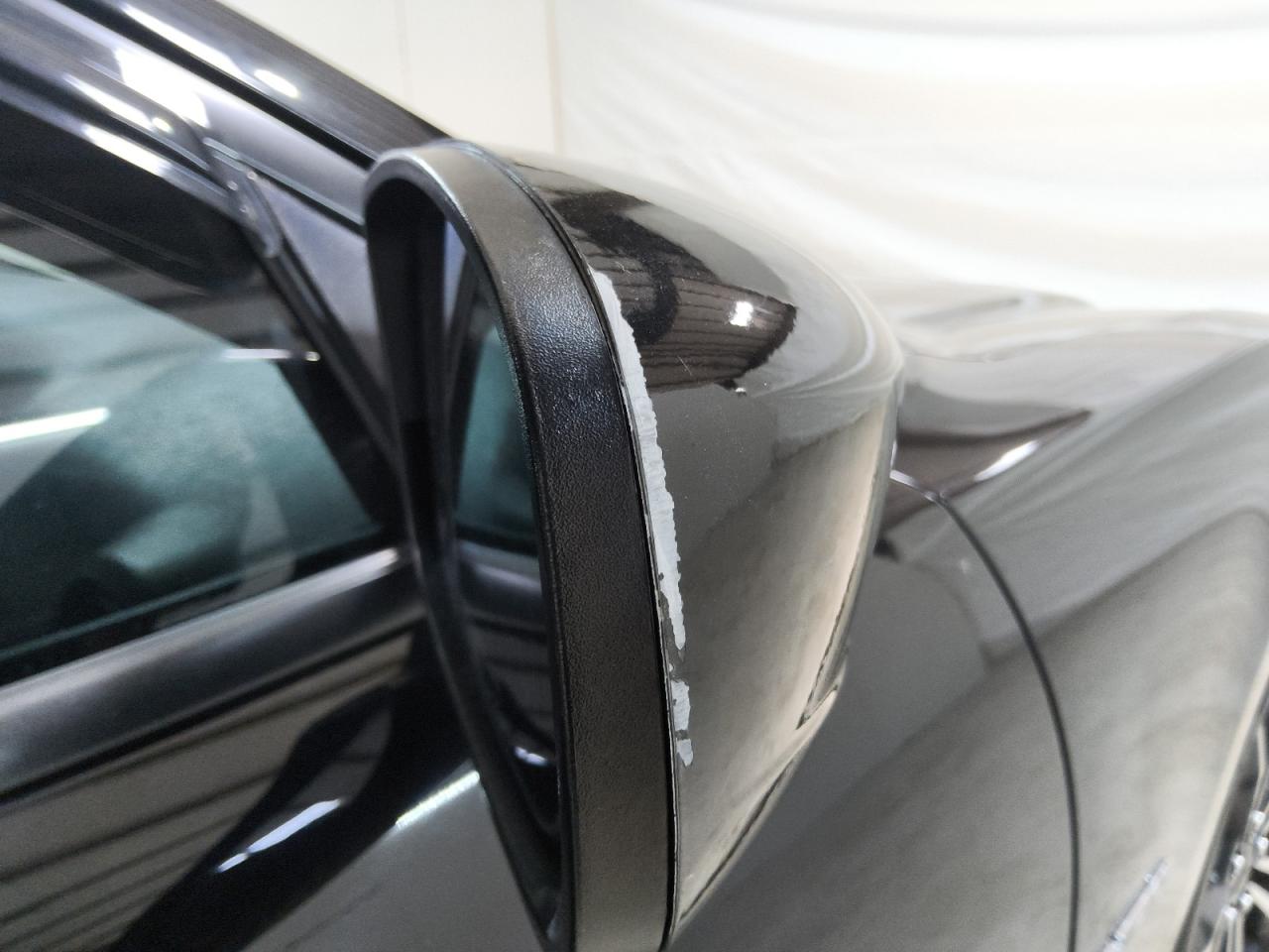 2013 Dodge Charger R/t Black vin: 2C3CDXDT6DH610604 Damage: Right Mirror, Heavy Scratch, 3 To 4 Inches