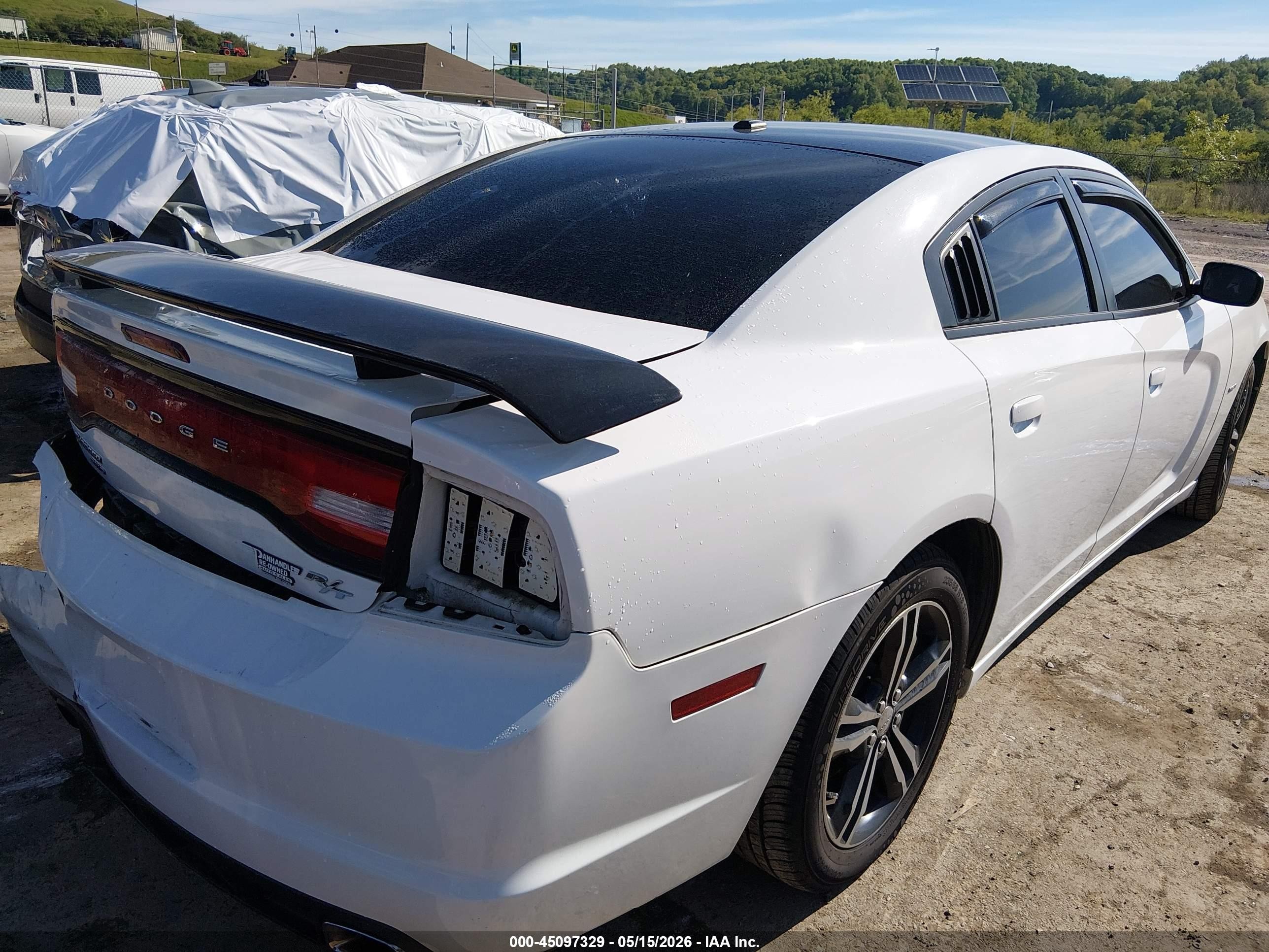 2014 Dodge Charger R/t White vin: 2C3CDXDT7EH371811