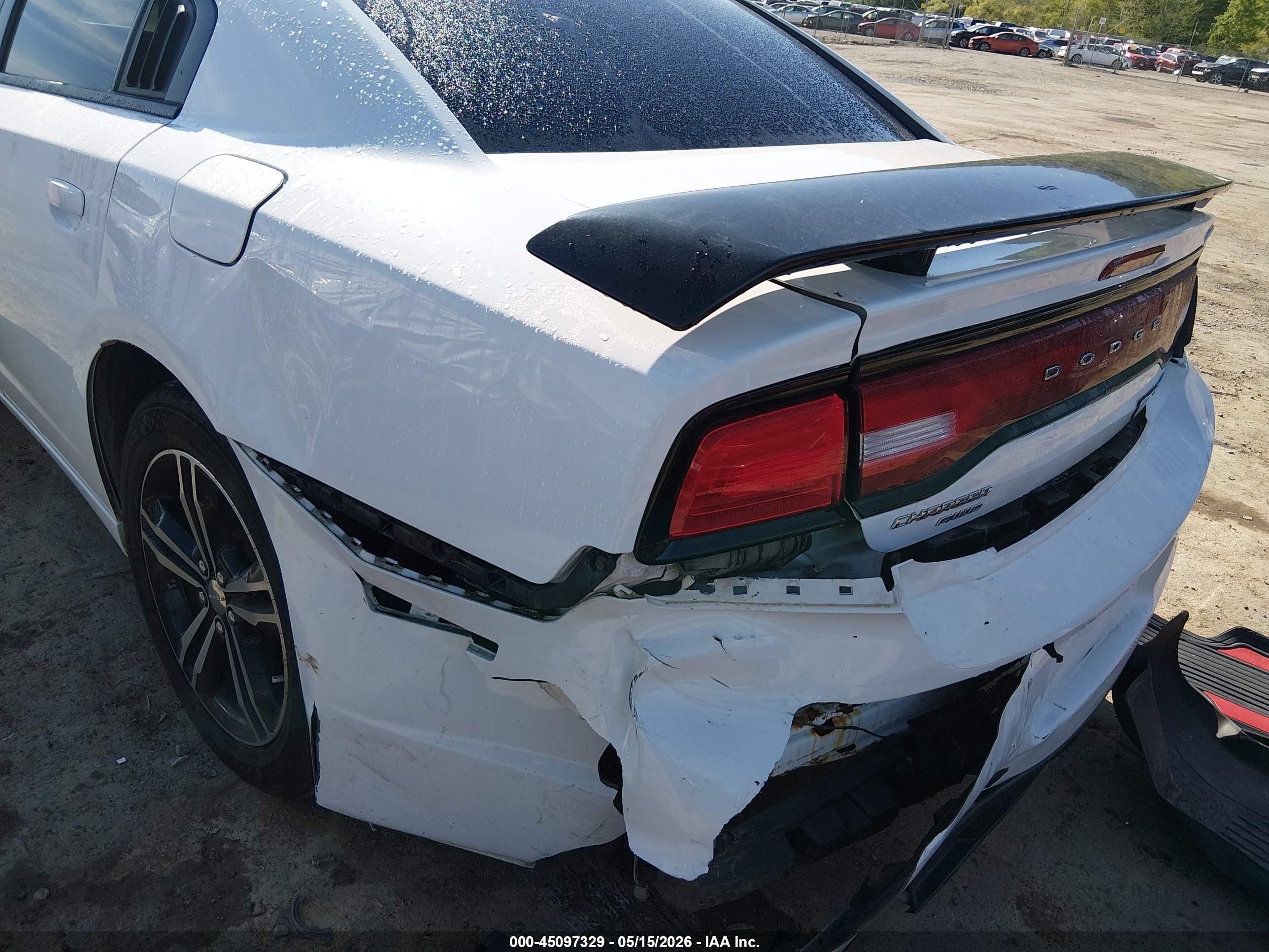 2014 Dodge Charger R/t White vin: 2C3CDXDT7EH371811