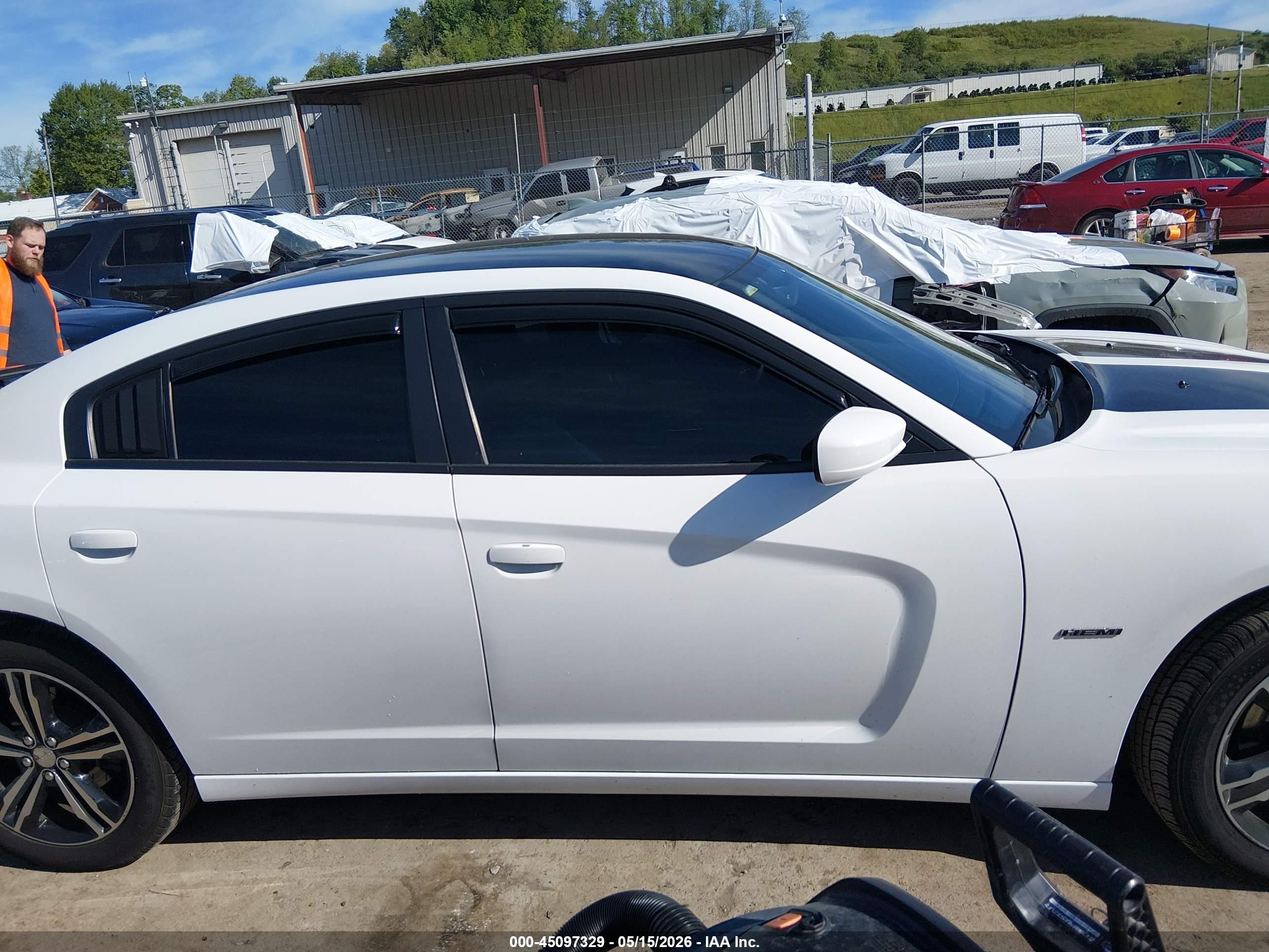 2014 Dodge Charger R/t White vin: 2C3CDXDT7EH371811