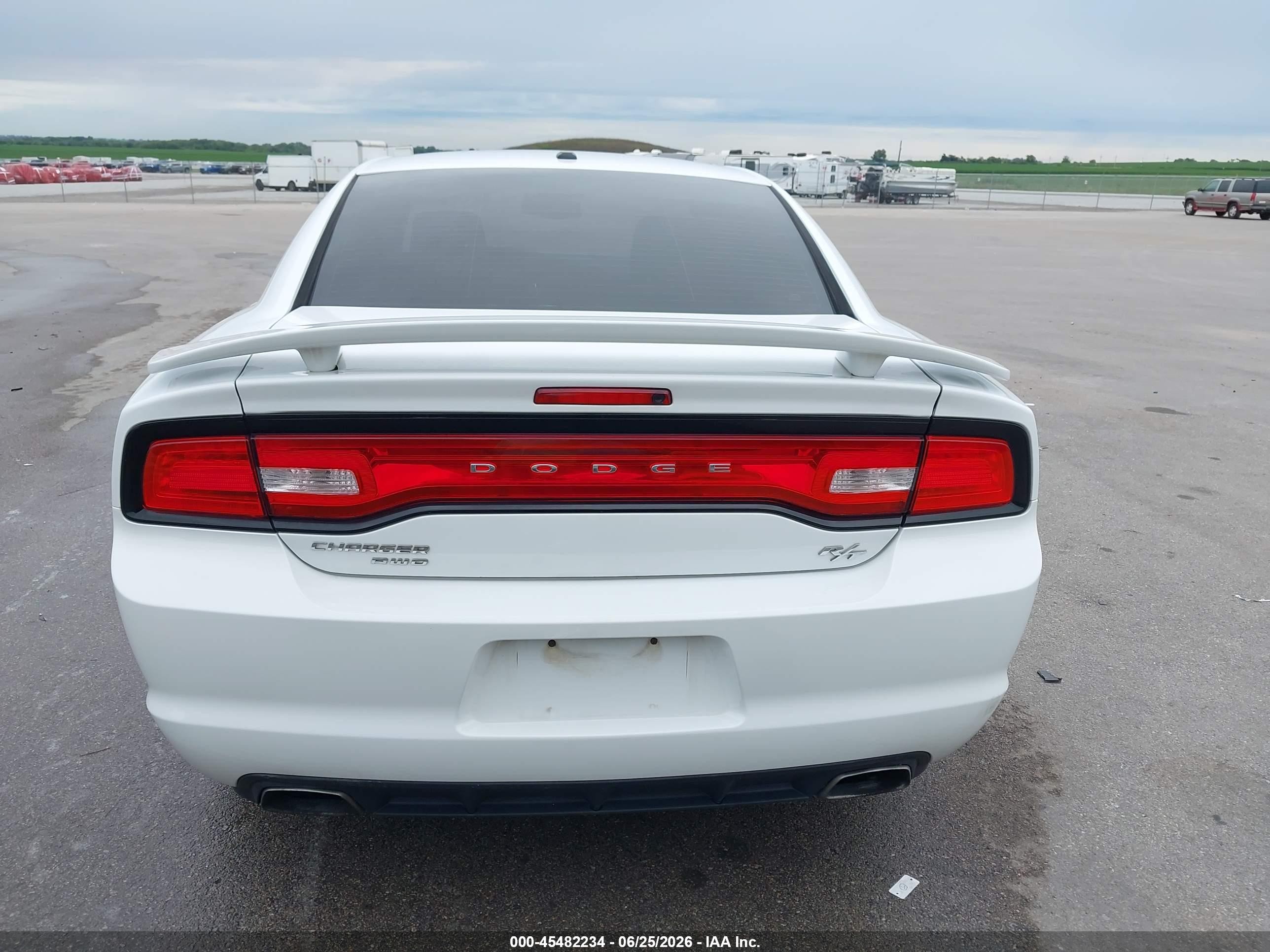 2014 Dodge Charger R/t White vin: 2C3CDXDT8EH244632