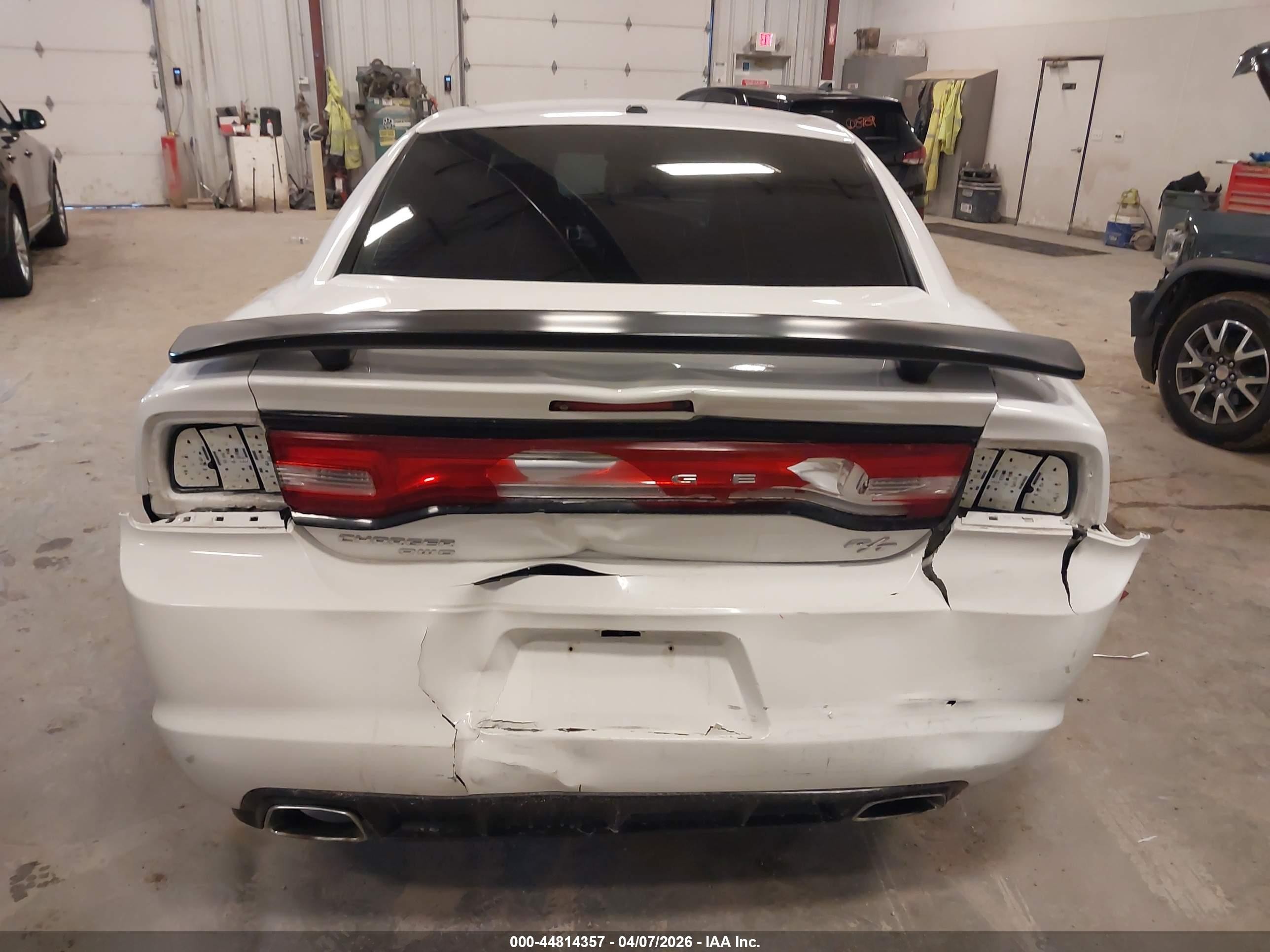 2014 Dodge Charger R/t Plus White vin: 2C3CDXDT9EH114813