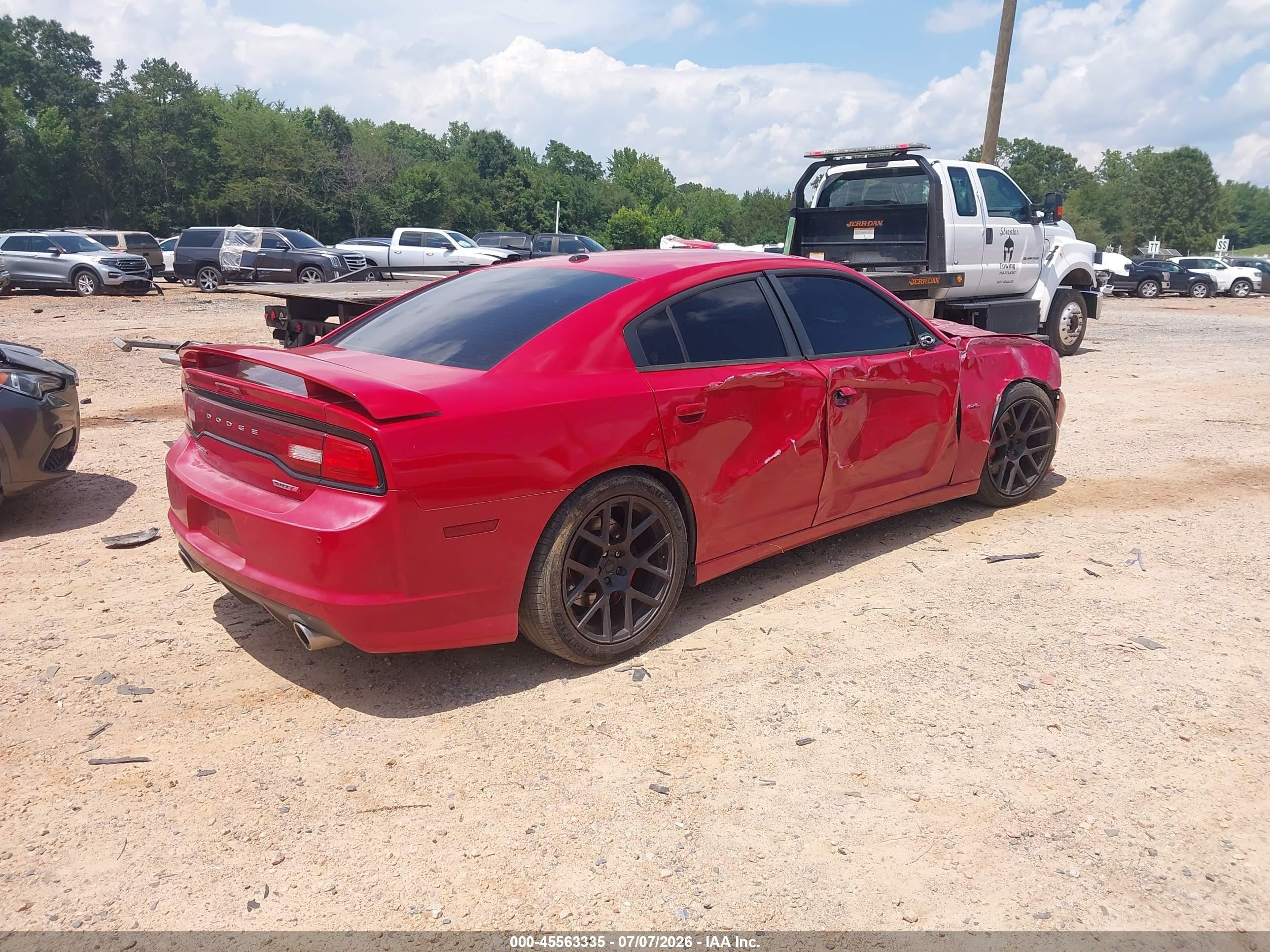 2013 Dodge Charger Srt8 Red vin: 2C3CDXEJ1DH586659