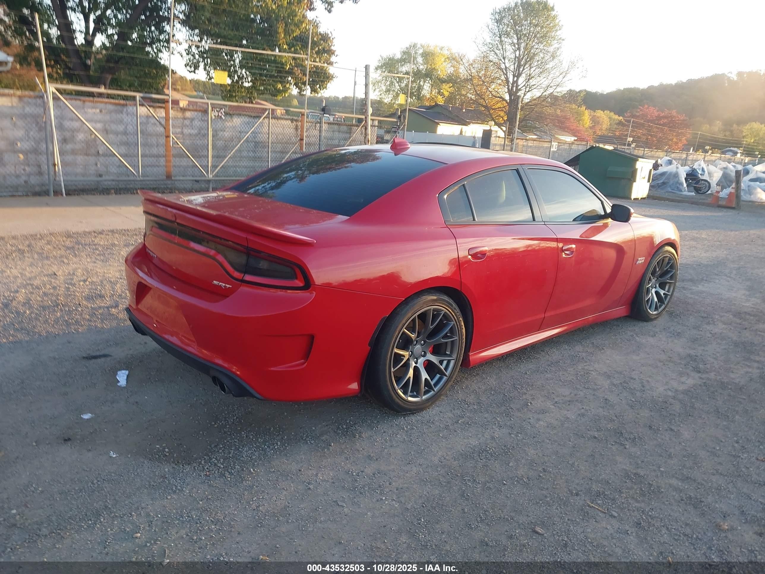 2015 Dodge Charger Srt 392 Red vin: 2C3CDXEJ6FH846458