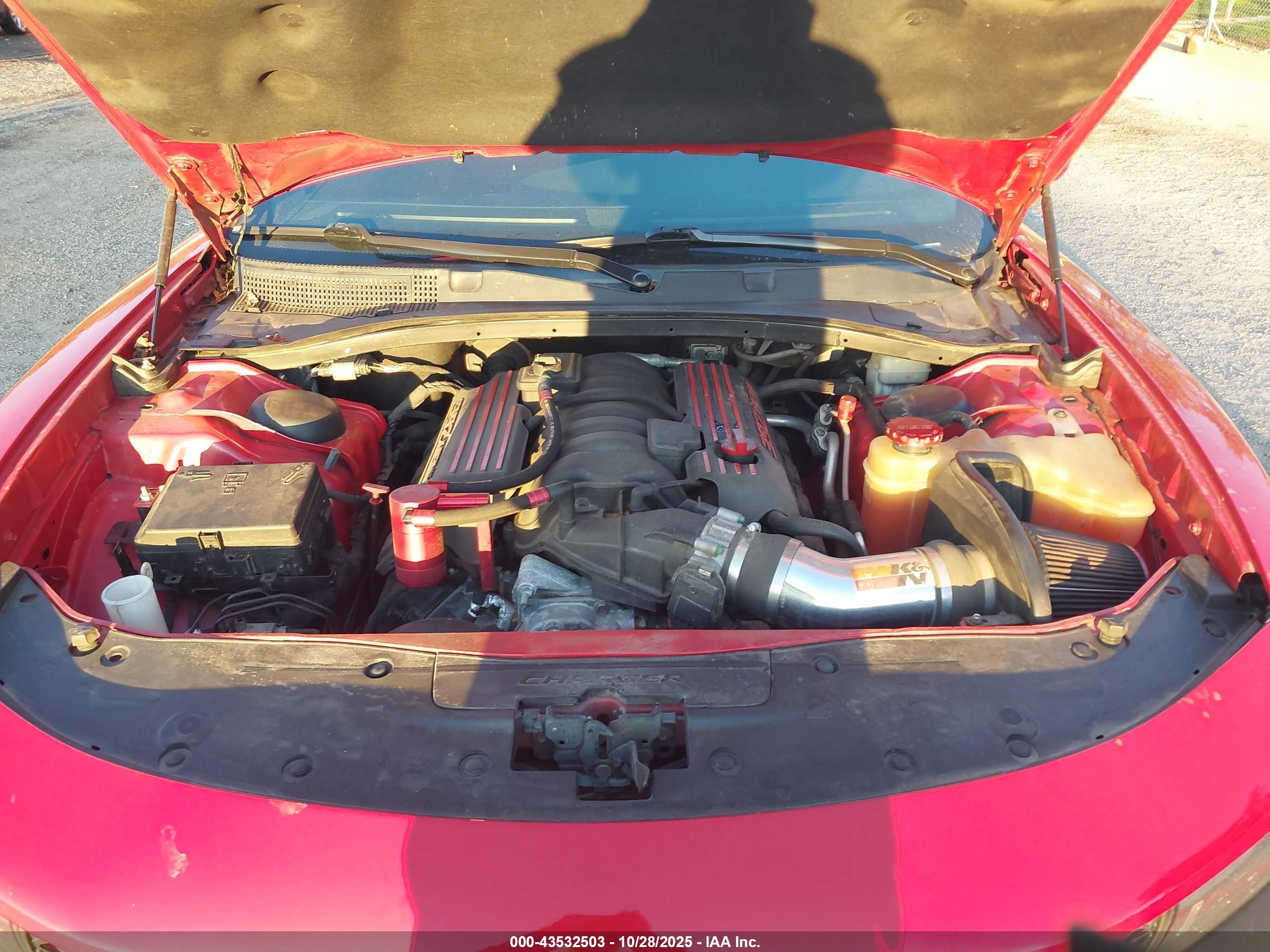 2015 Dodge Charger Srt 392 Red vin: 2C3CDXEJ6FH846458
