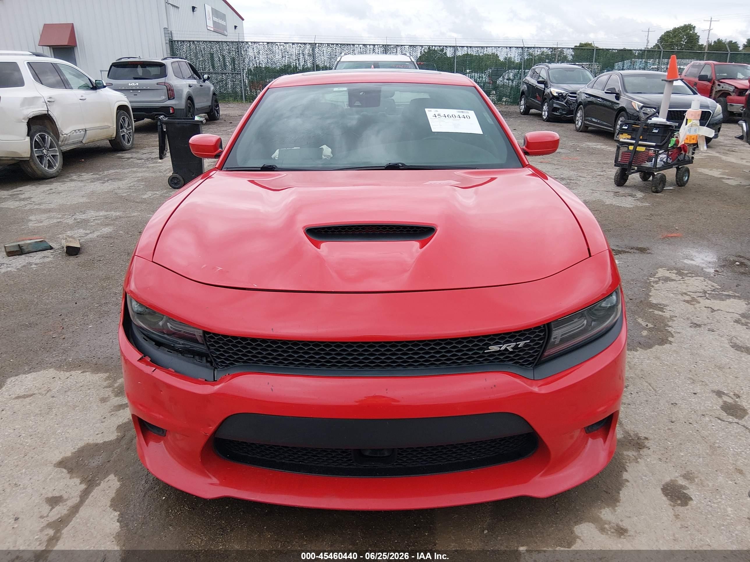 2015 Dodge Charger Srt 392 Red vin: 2C3CDXEJ9FH824860