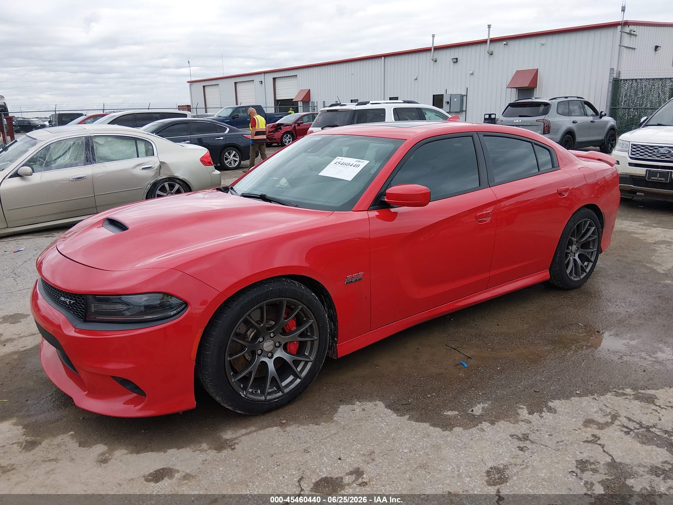 2015 Dodge Charger Srt 392 Red vin: 2C3CDXEJ9FH824860