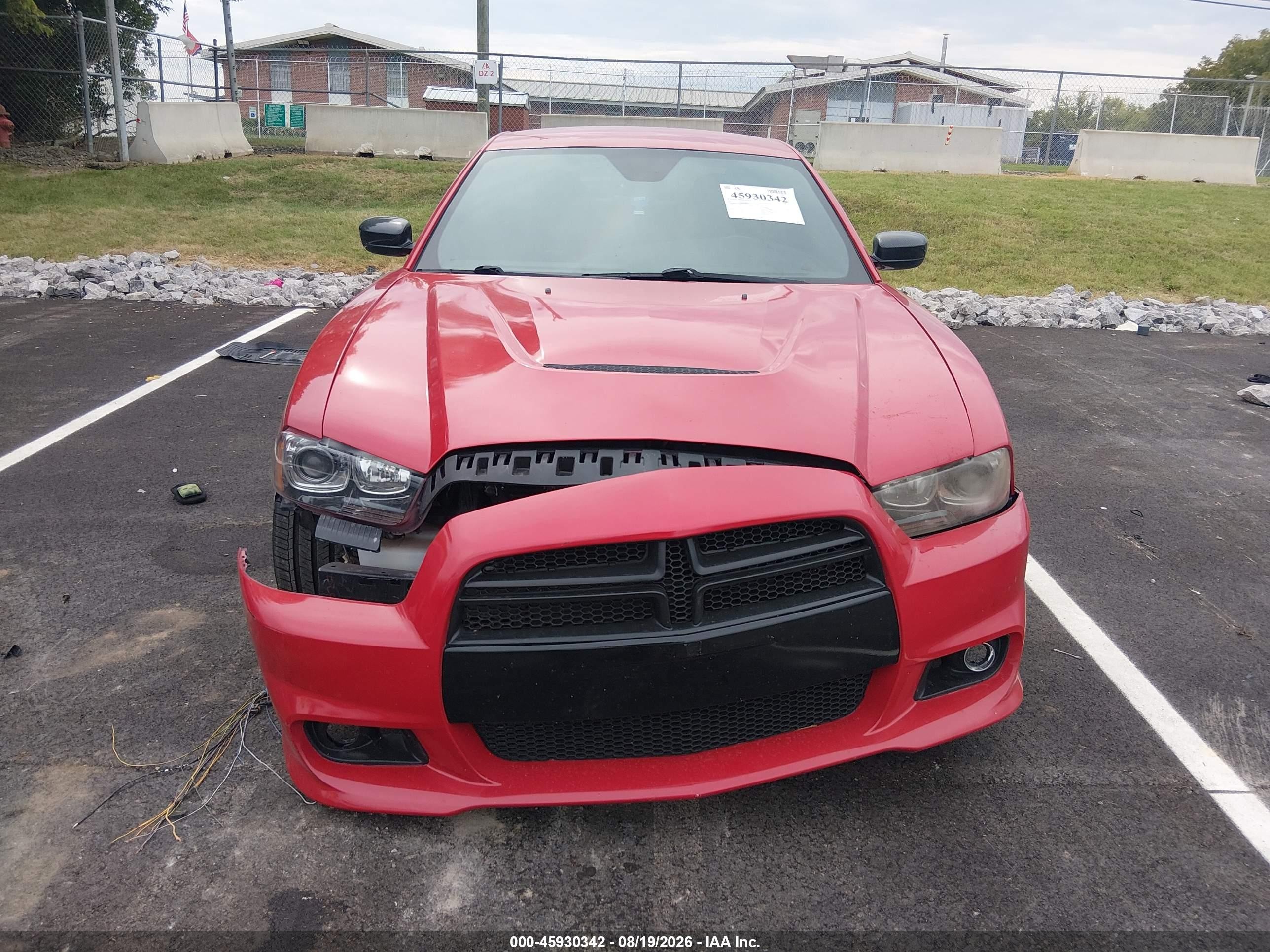 2013 Dodge Charger Srt8 Red vin: 2C3CDXEJXDH560321