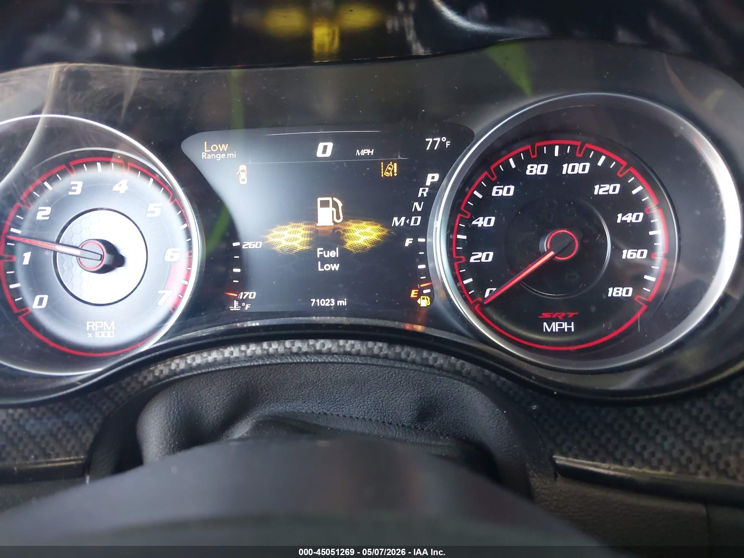 2015 Dodge Charger Srt 392 Белый vin: 2C3CDXEJXFH864932