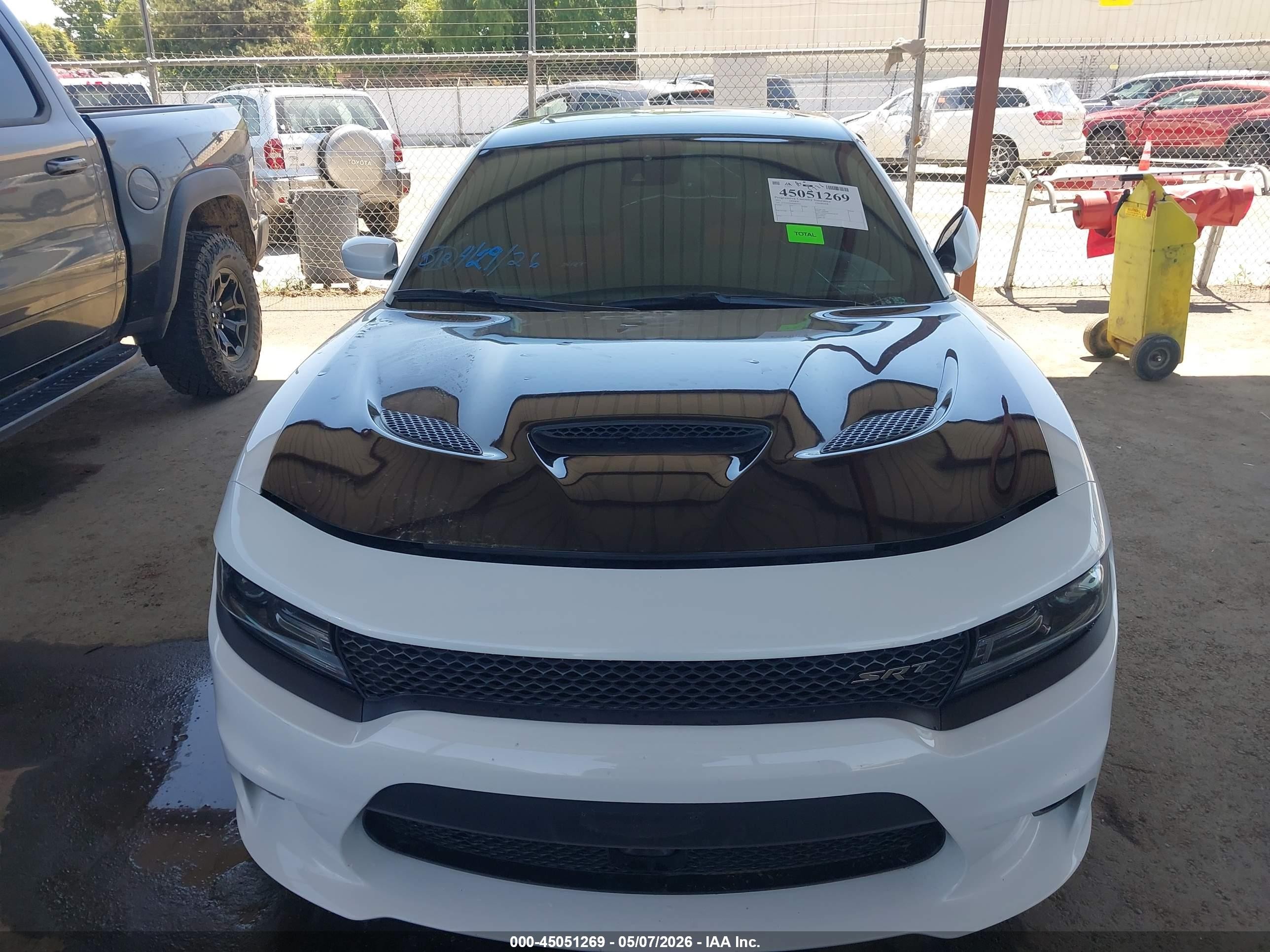 2015 Dodge Charger Srt 392 Белый vin: 2C3CDXEJXFH864932