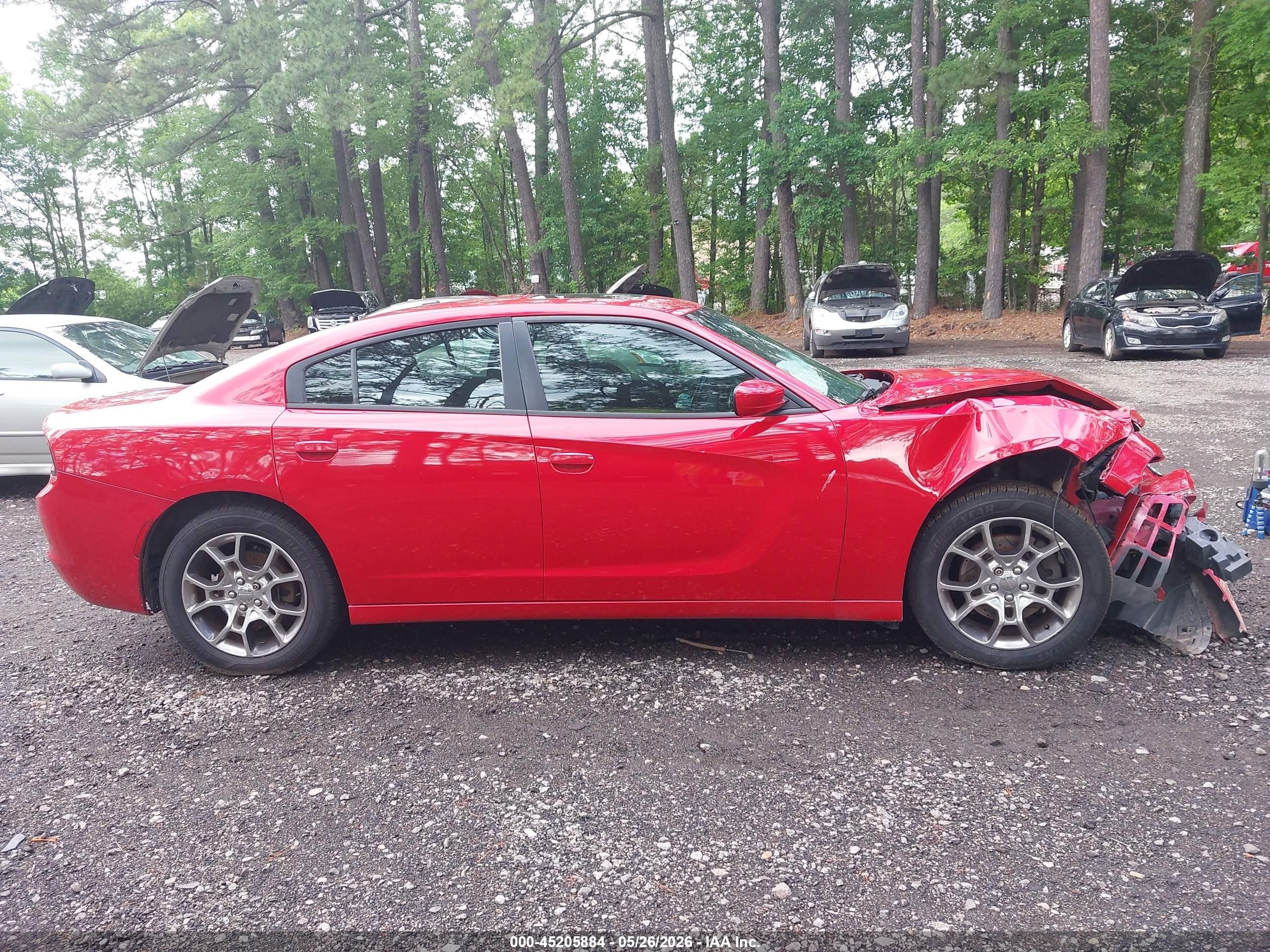 2015 Dodge Charger Se Красный vin: 2C3CDXFG3FH828258