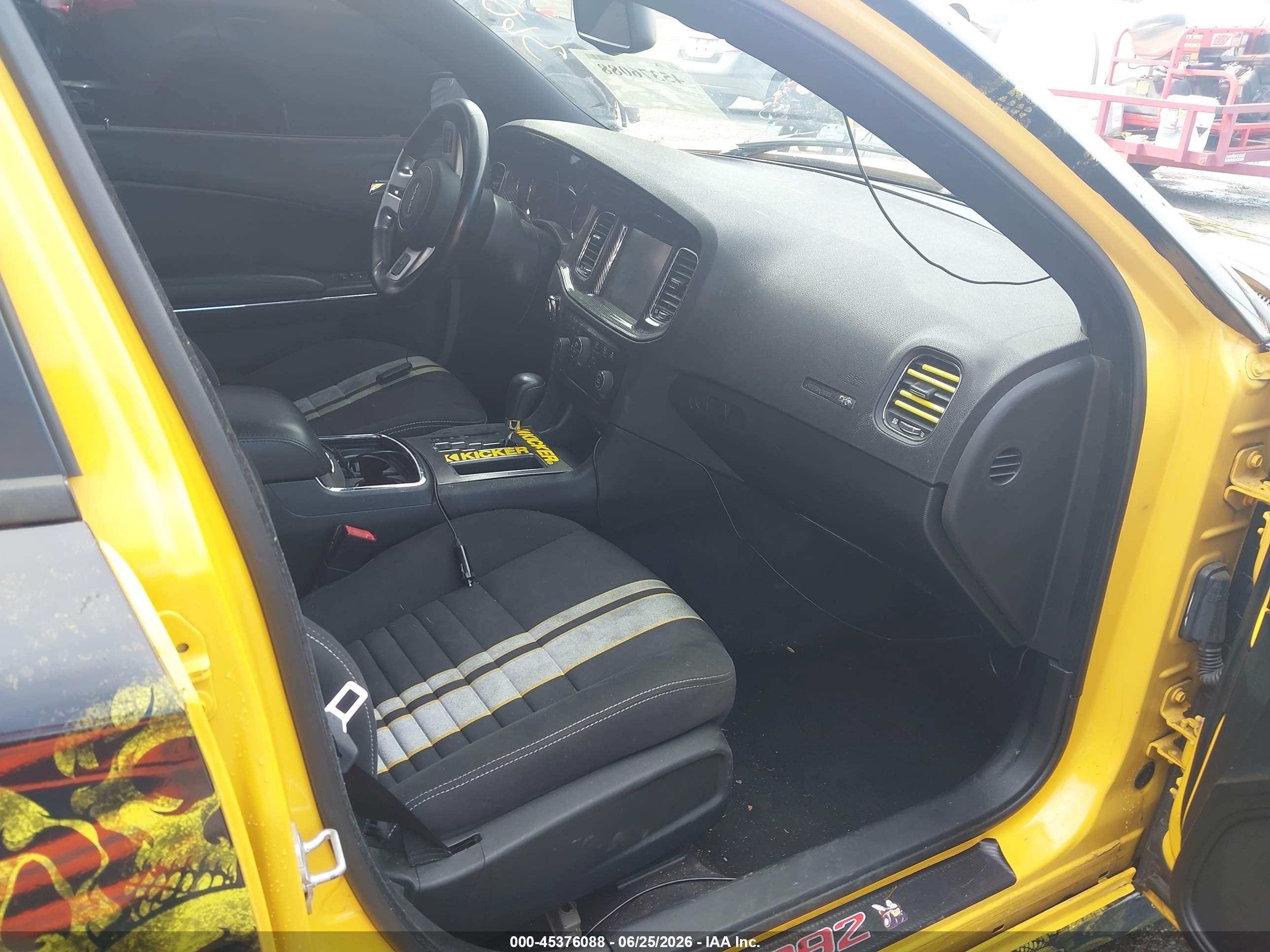 2012 Dodge Charger Srt8 Superbee Yellow vin: 2C3CDXGJ1CH298443