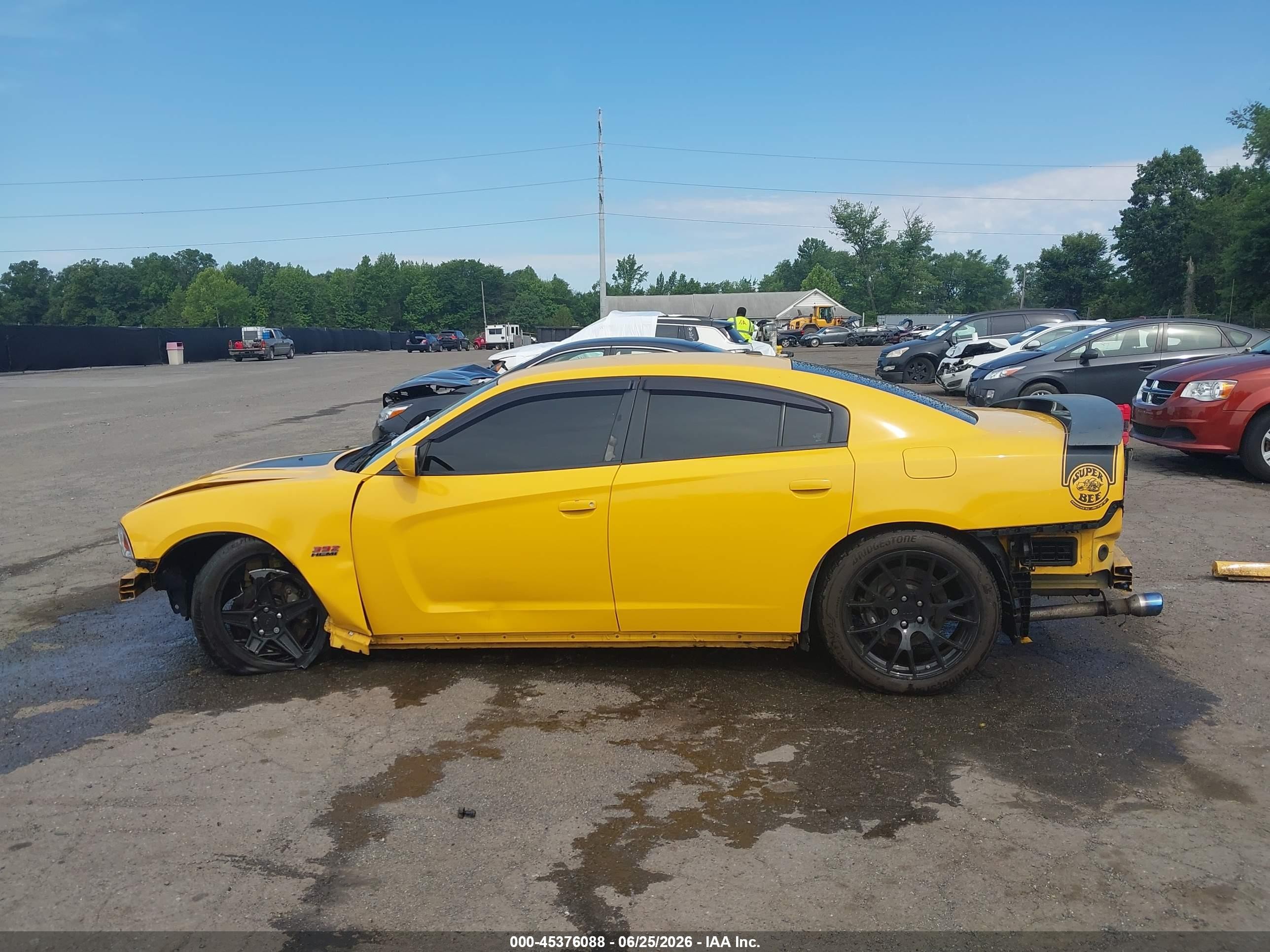 2012 Dodge Charger Srt8 Superbee Yellow vin: 2C3CDXGJ1CH298443