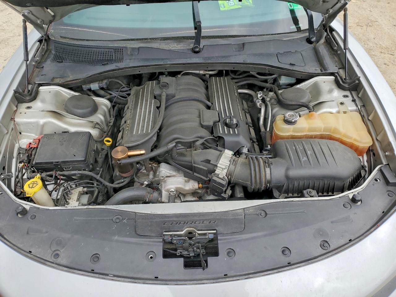 2019 Dodge Charger Scat Pack Silver vin: 2C3CDXGJ3KH662697