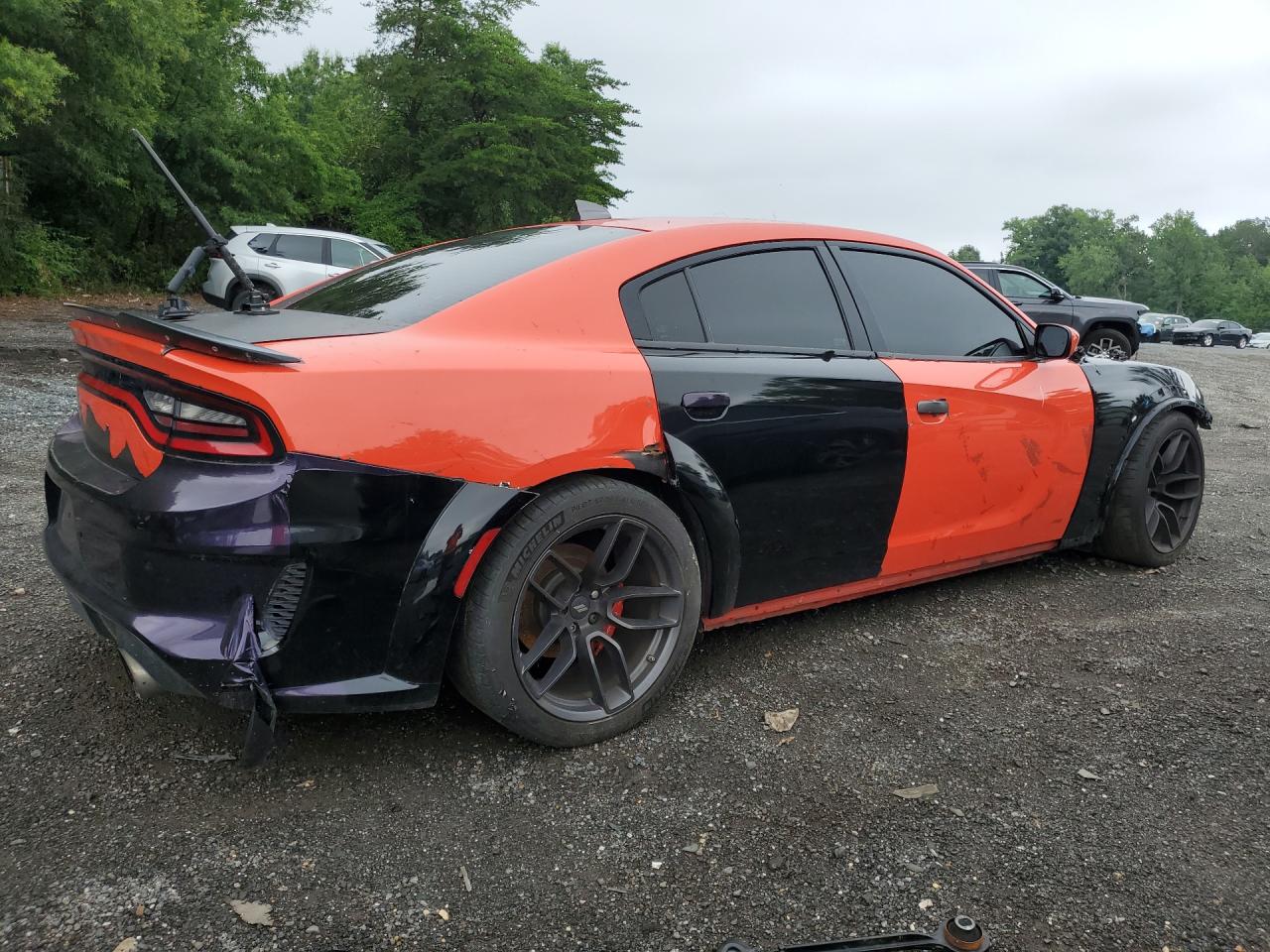 2019 Dodge Charger Scat Pack Оранжевый vin: 2C3CDXGJ4KH558994 Damage: Right Qtr Panel, Dent(S) W/ Paint Dmg, 4 To 5 Inches