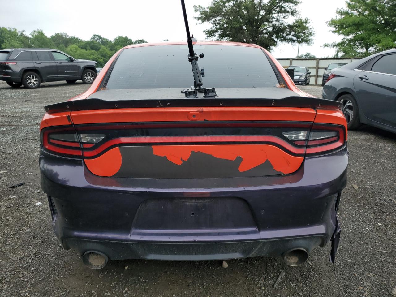 2019 Dodge Charger Scat Pack Оранжевый vin: 2C3CDXGJ4KH558994 Damage: Deck Lid, Peeling, > 12 Inches