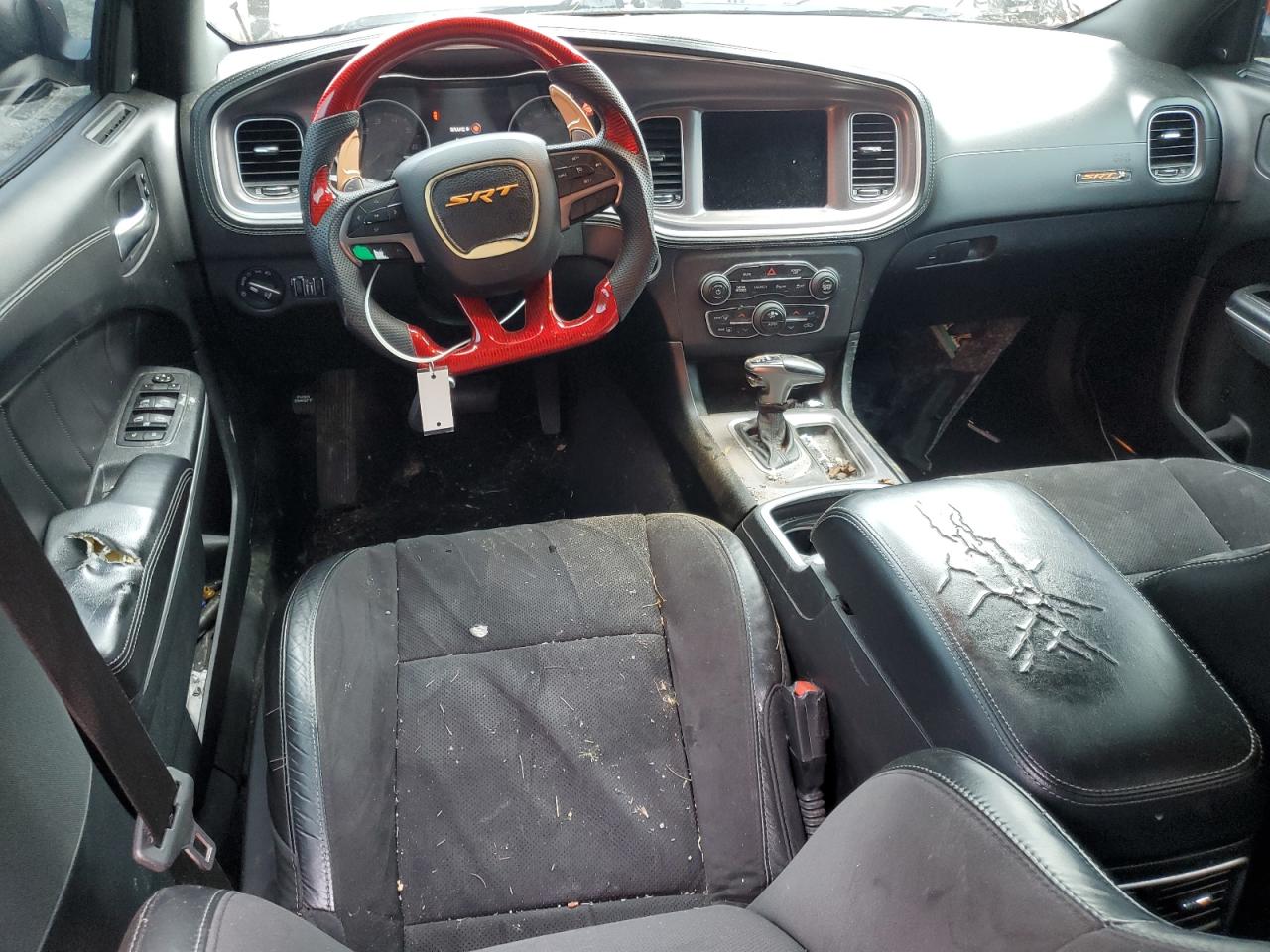 2019 Dodge Charger Scat Pack Оранжевый vin: 2C3CDXGJ4KH558994 Damage: Front Center Armrest, Torn, > 12 Inches