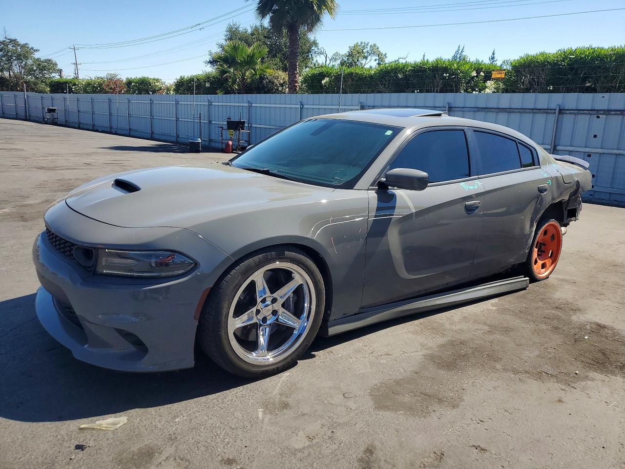 2019 Dodge Charger Scat Pack Gray vin: 2C3CDXGJ4KH692517