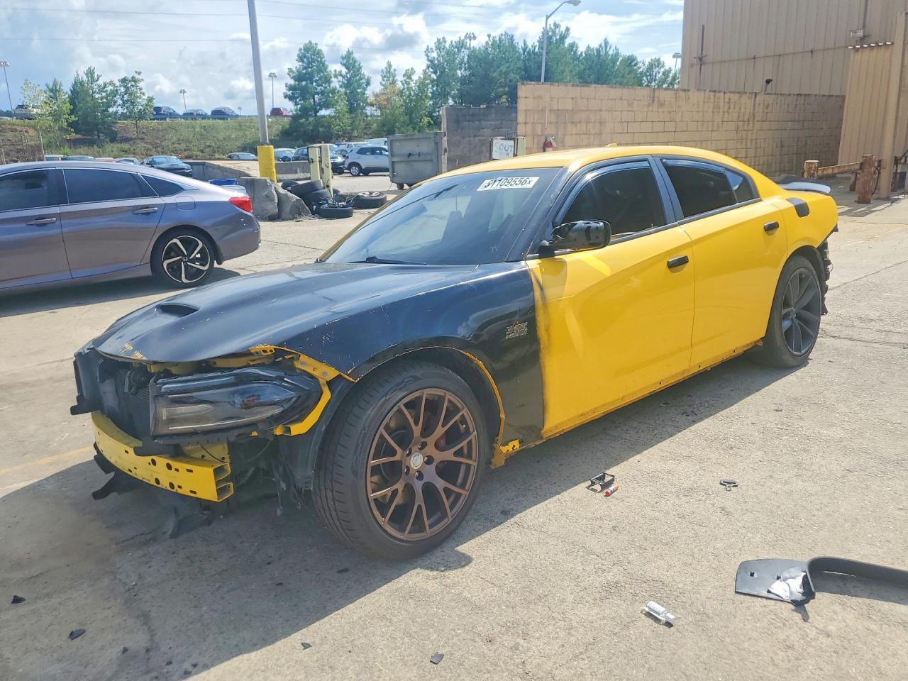 2017 Dodge Charger R/t 392 Yellow vin: 2C3CDXGJ7HH576396