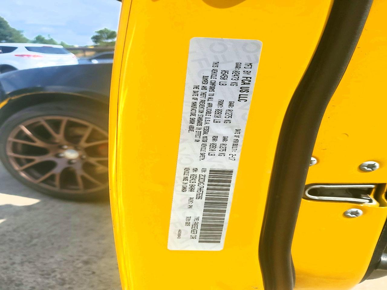 2017 Dodge Charger R/t 392 Yellow vin: 2C3CDXGJ7HH576396