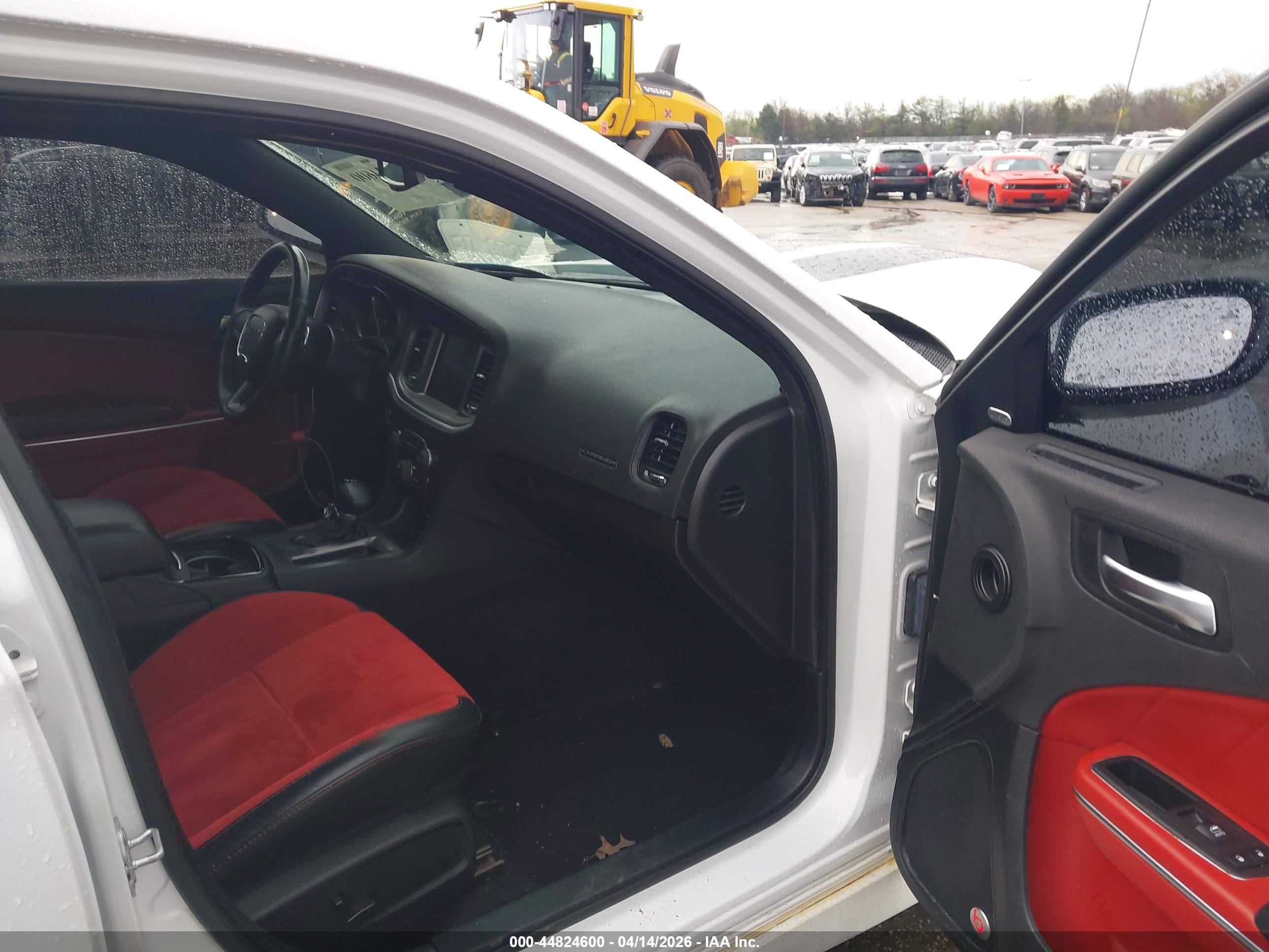 2019 Dodge Charger Scat Pack Rwd White vin: 2C3CDXGJ8KH668074