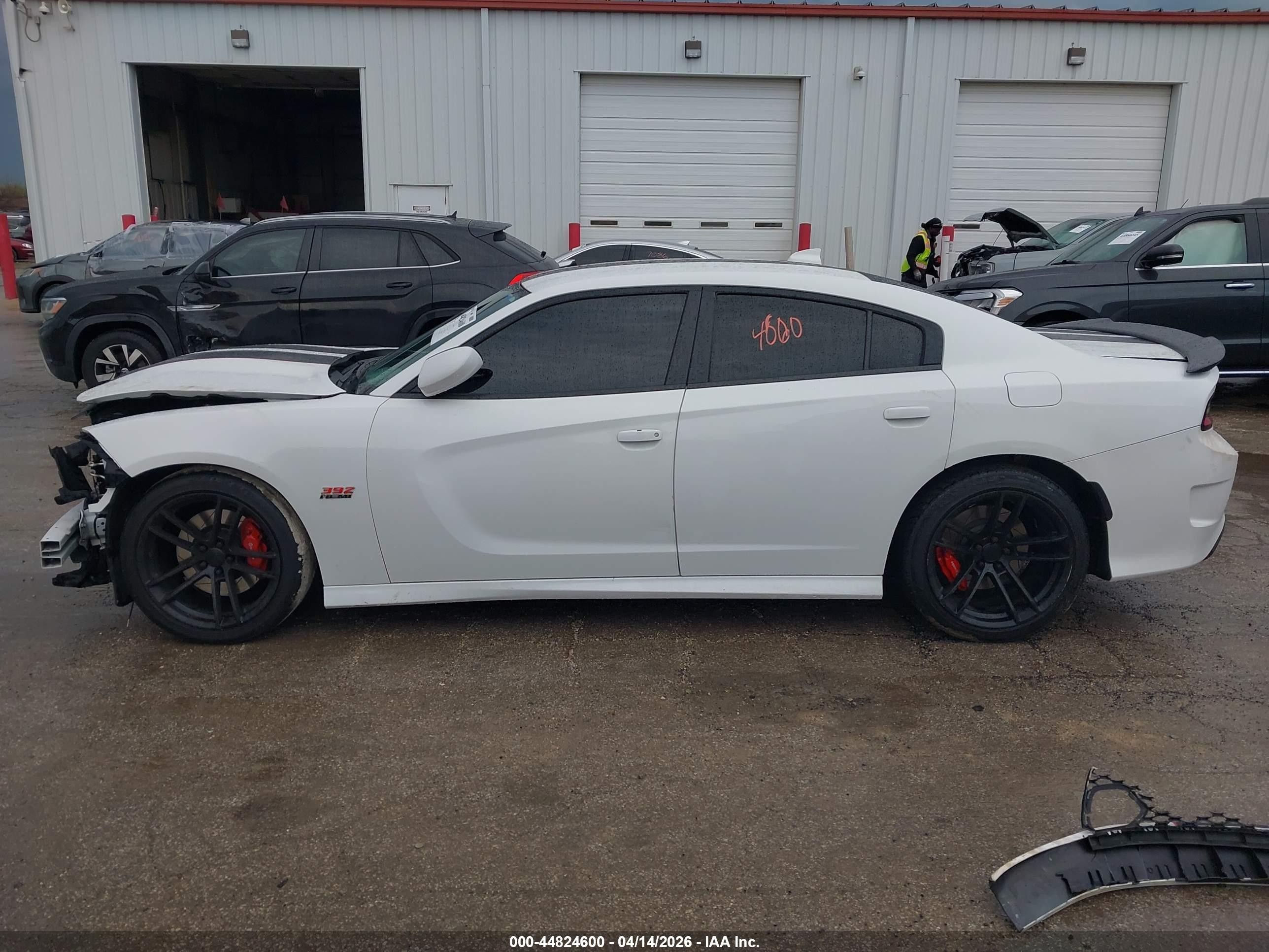 2019 Dodge Charger Scat Pack Rwd White vin: 2C3CDXGJ8KH668074