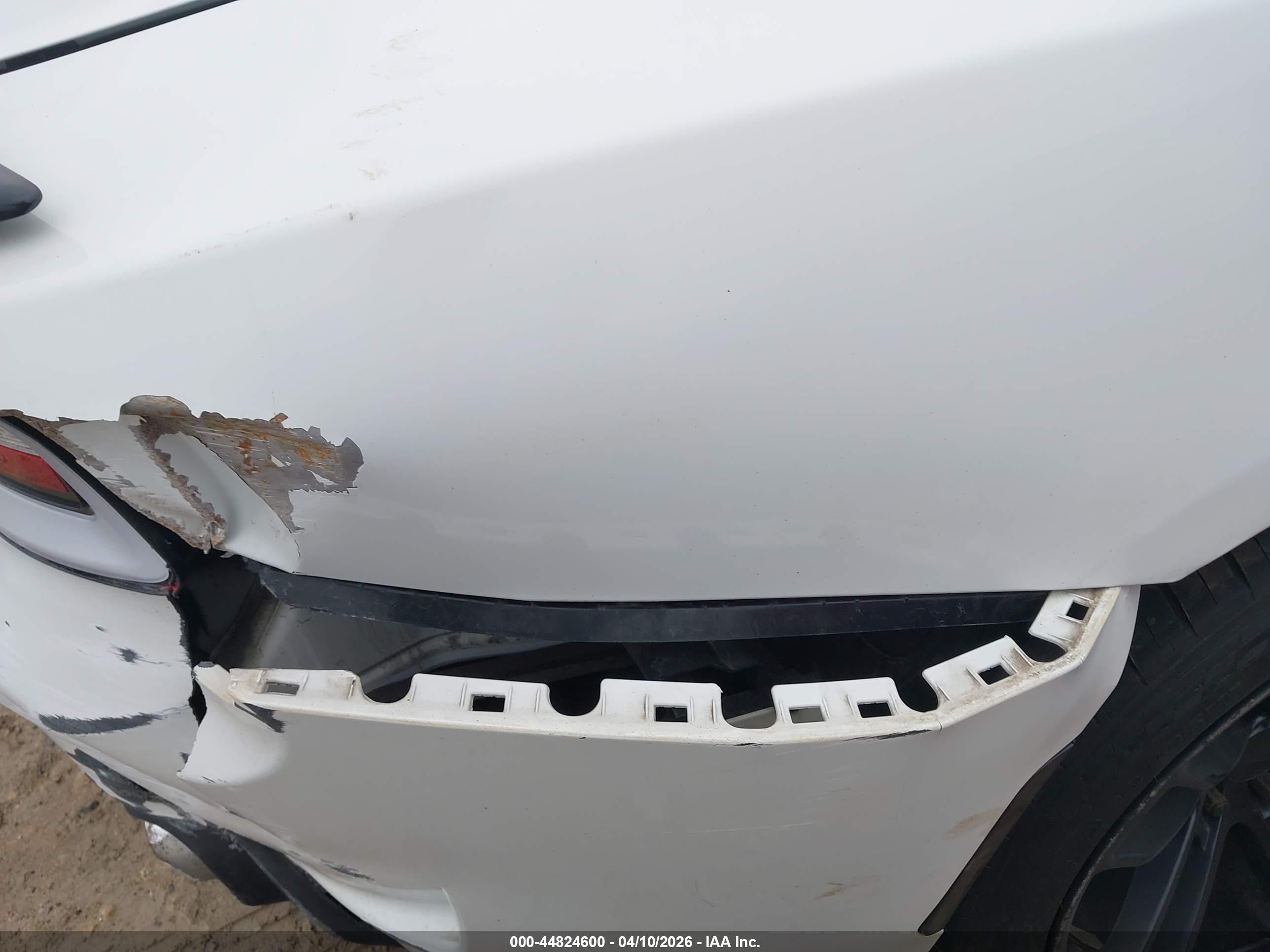 2019 Dodge Charger Scat Pack Rwd White vin: 2C3CDXGJ8KH668074