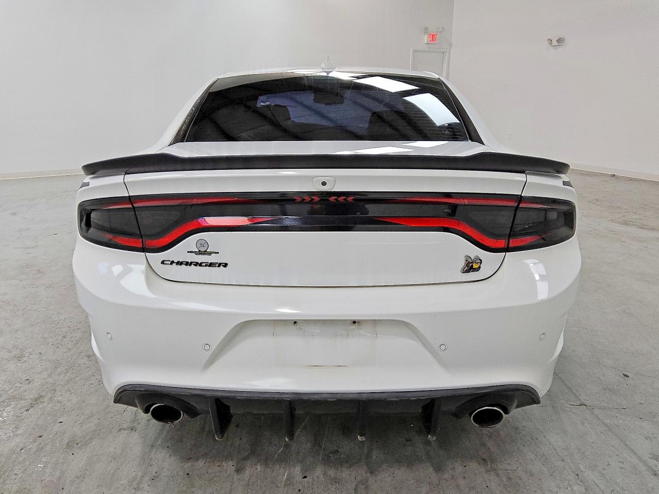 2019 Dodge Charger Scat Pack White vin: 2C3CDXGJ8KH688843