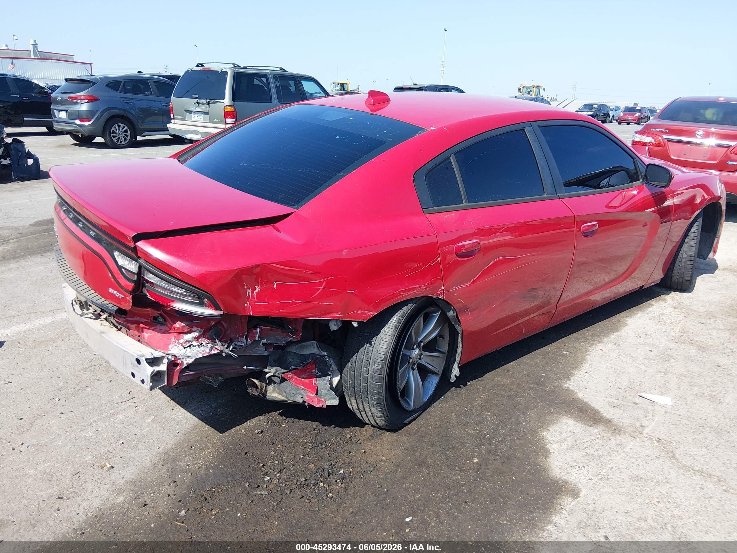2015 Dodge Charger Sxt Красный vin: 2C3CDXHG0FH784216