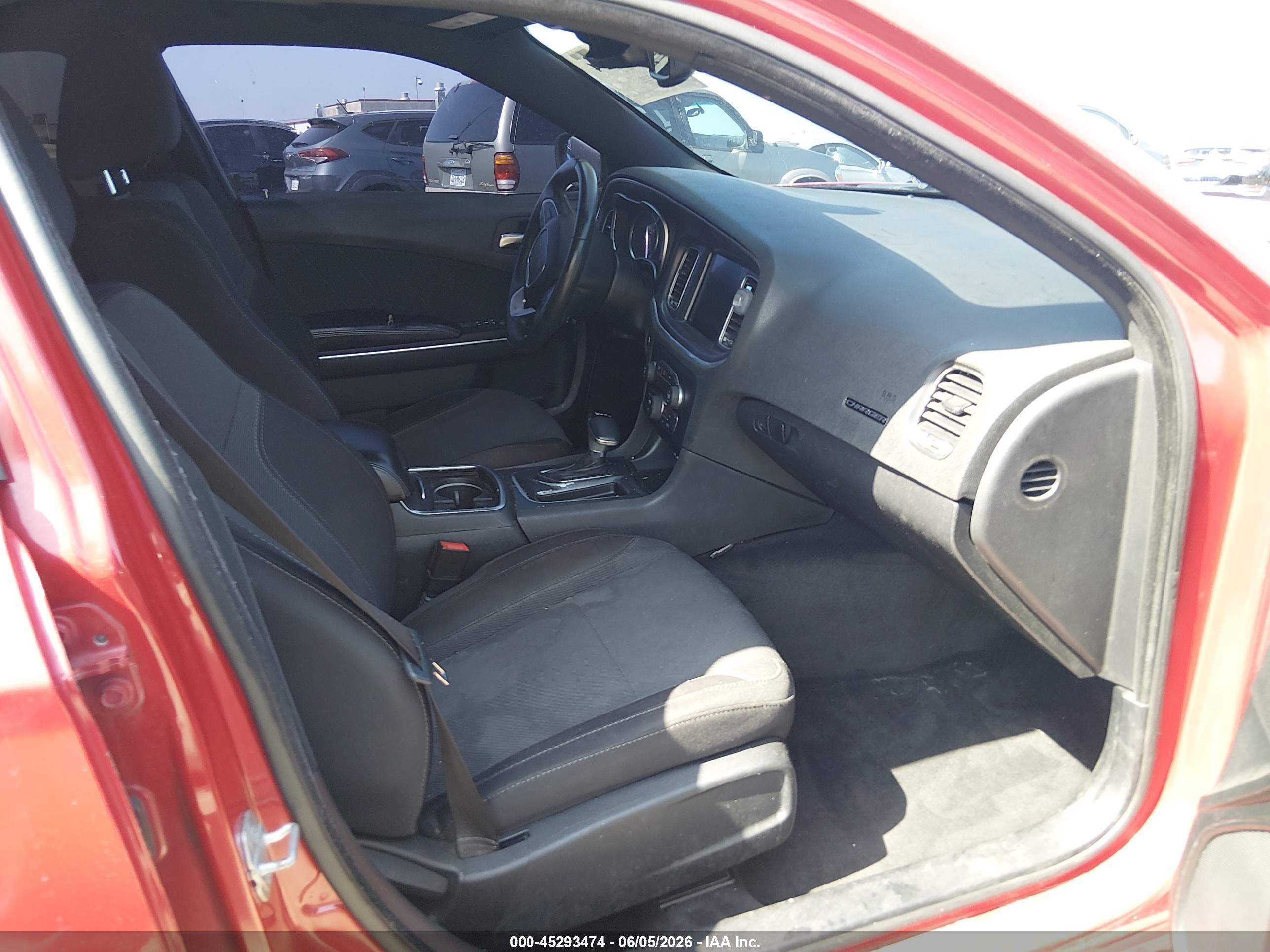 2015 Dodge Charger Sxt Красный vin: 2C3CDXHG0FH784216