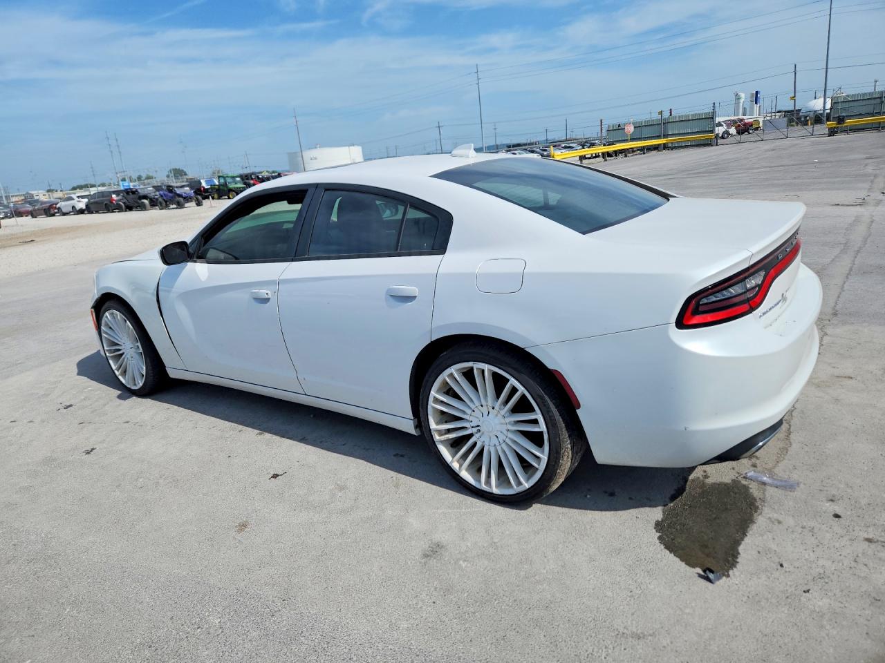 2015 Dodge Charger Sxt White vin: 2C3CDXHG0FH805744