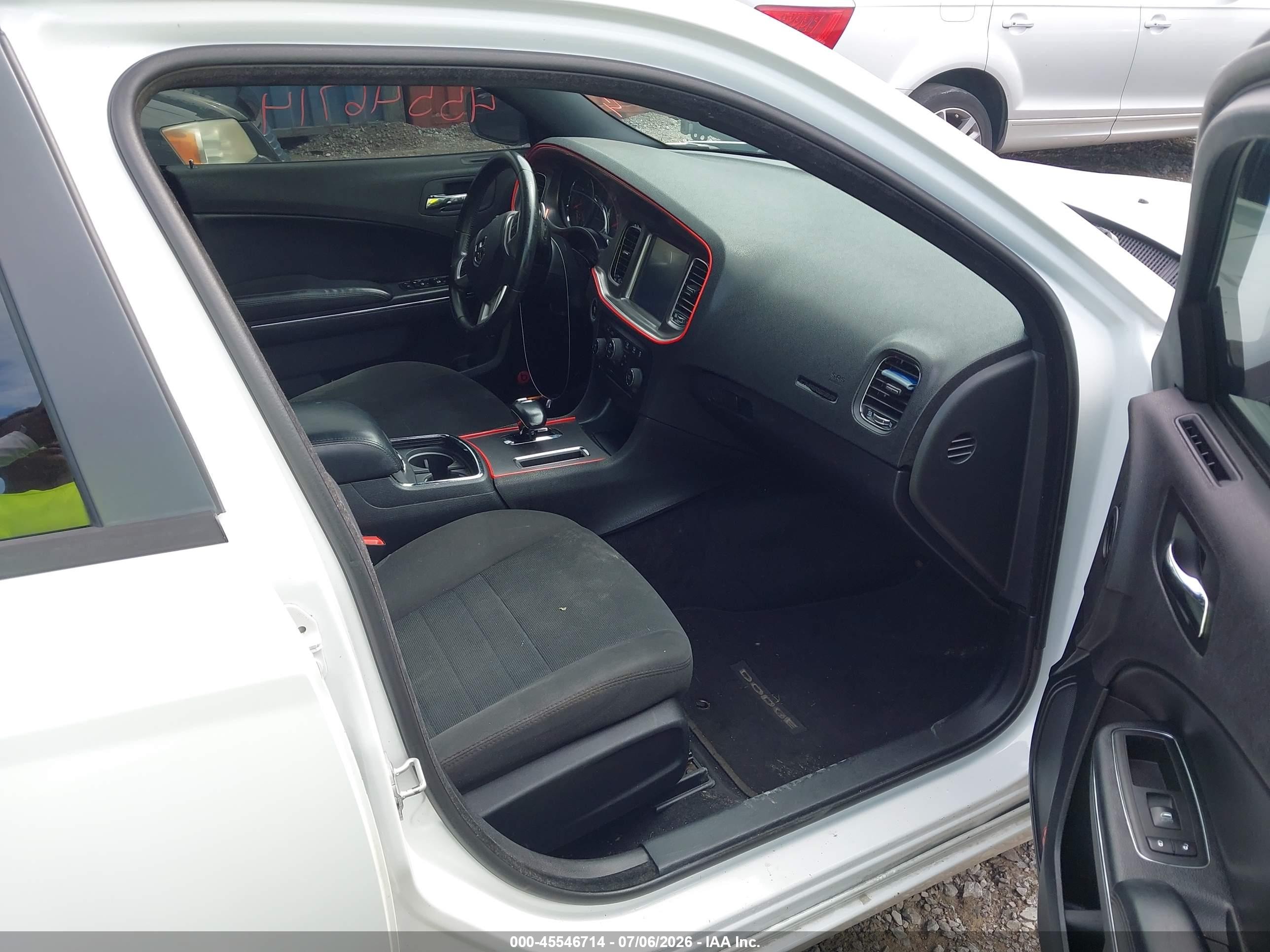 2014 Dodge Charger Sxt White vin: 2C3CDXHG1EH180317