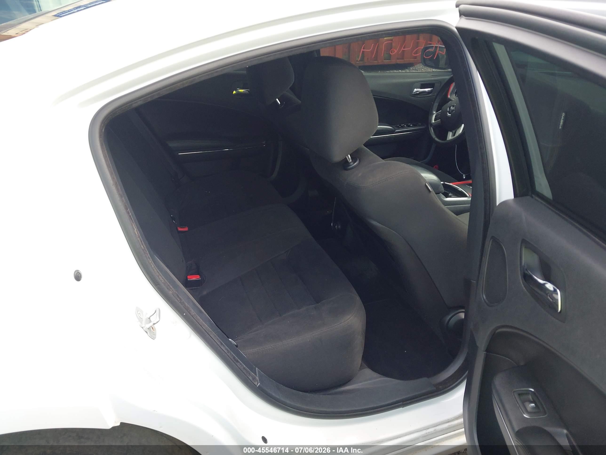 2014 Dodge Charger Sxt White vin: 2C3CDXHG1EH180317