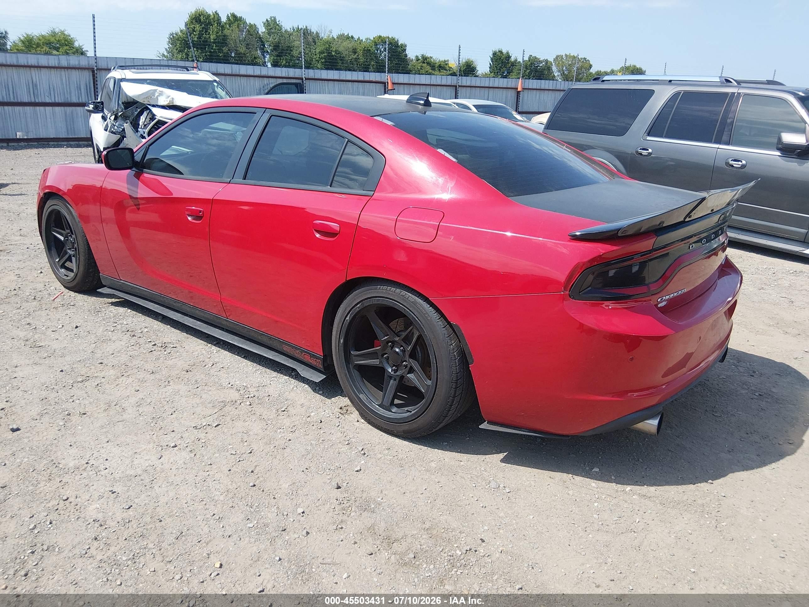 2015 Dodge Charger Sxt Красный vin: 2C3CDXHG1FH842981