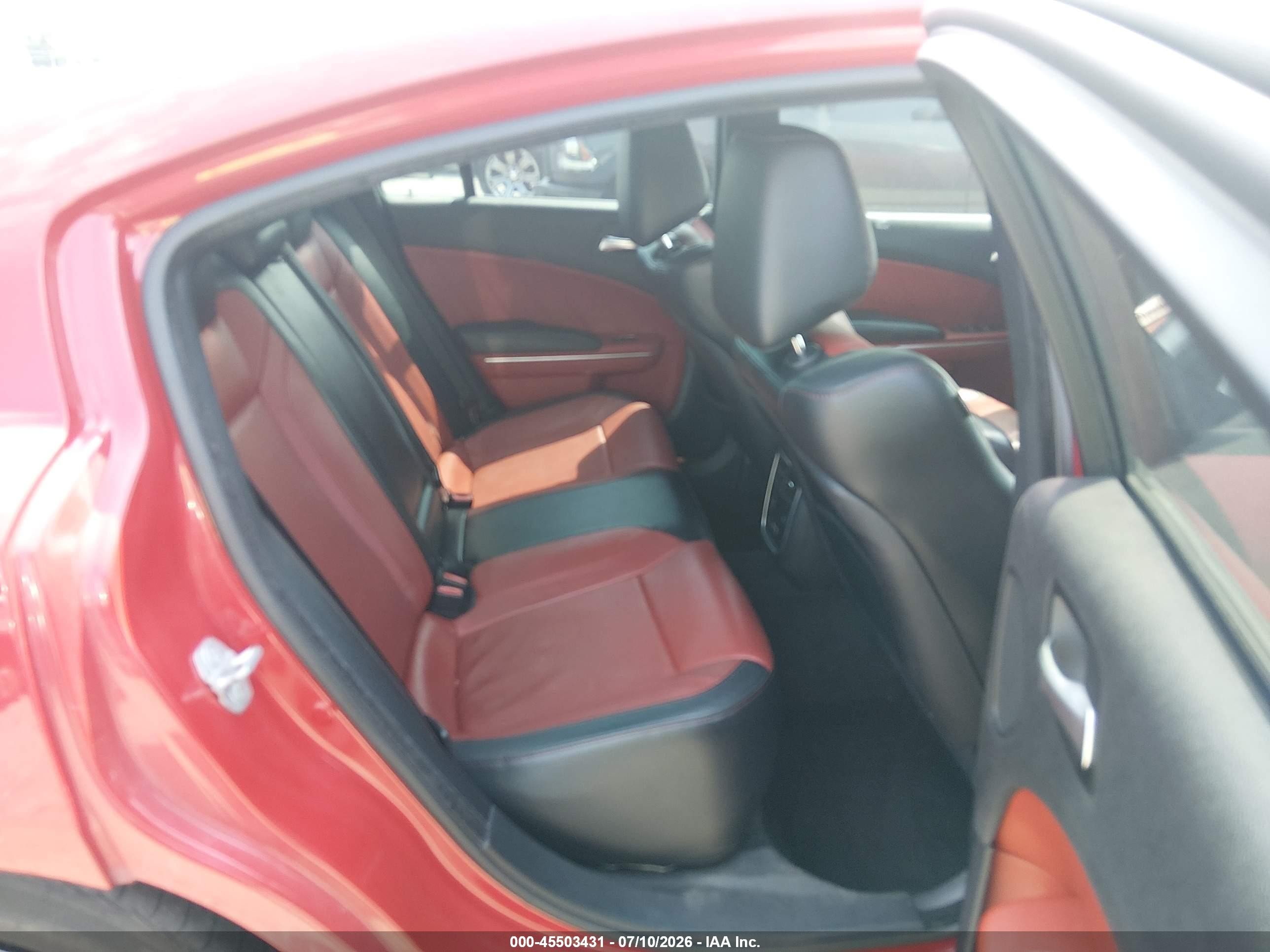 2015 Dodge Charger Sxt Красный vin: 2C3CDXHG1FH842981