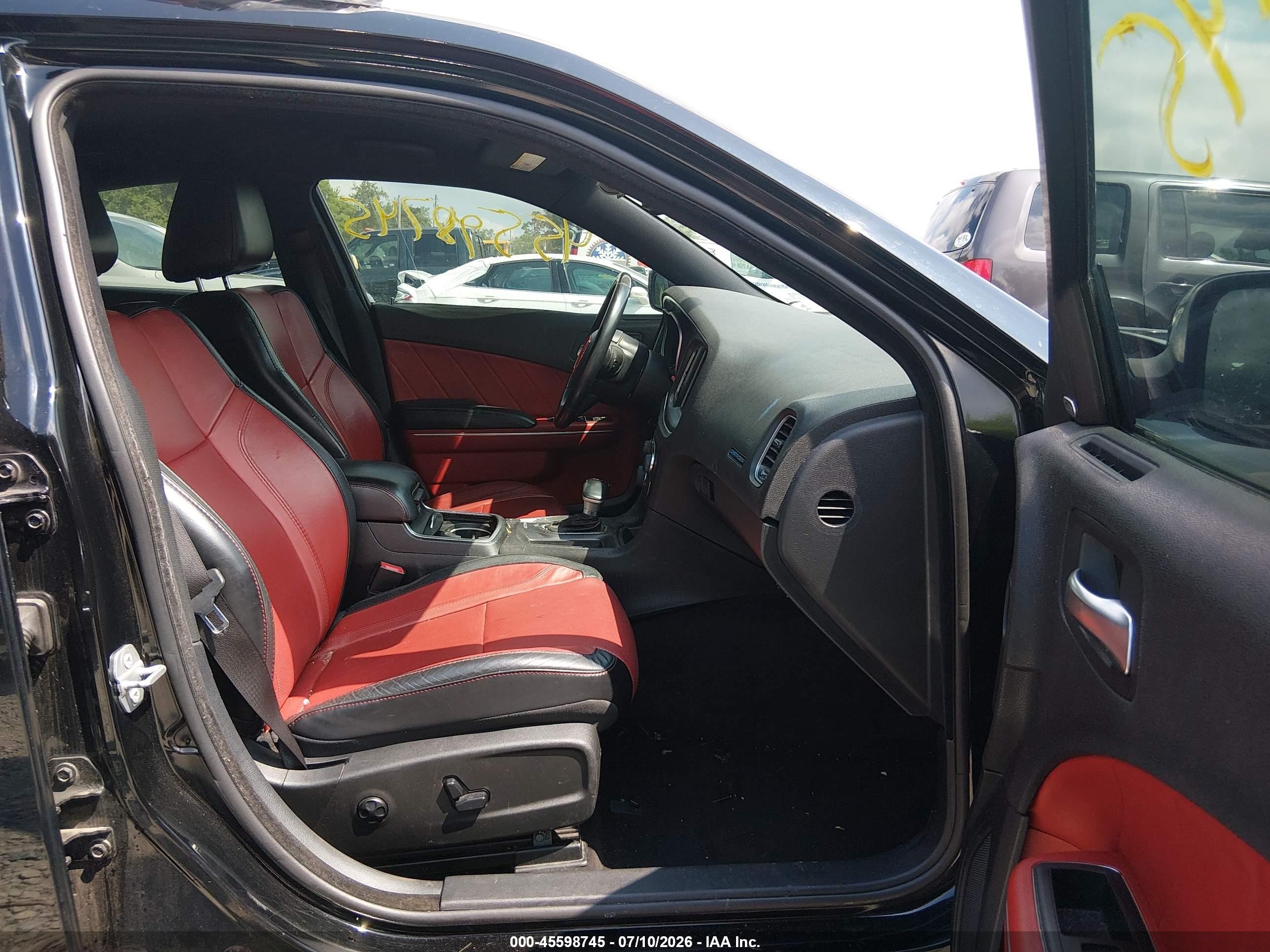 2015 Dodge Charger Sxt Черный vin: 2C3CDXHG1FH857643
