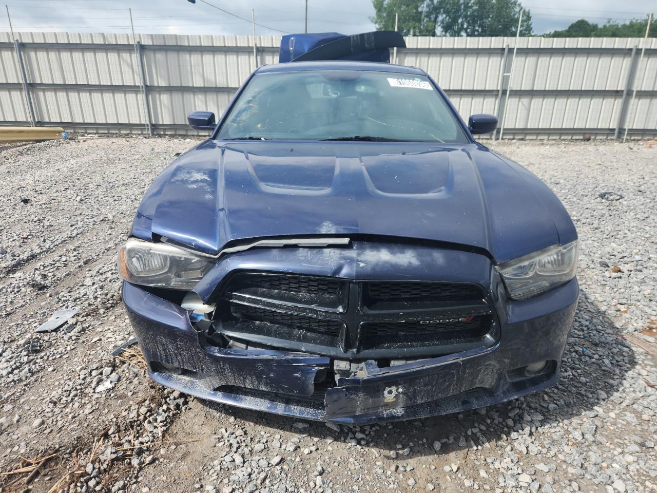 2014 Dodge Charger Sxt Blue vin: 2C3CDXHG2EH370014 Damage: Windshield, Cracked, > 12 Inches