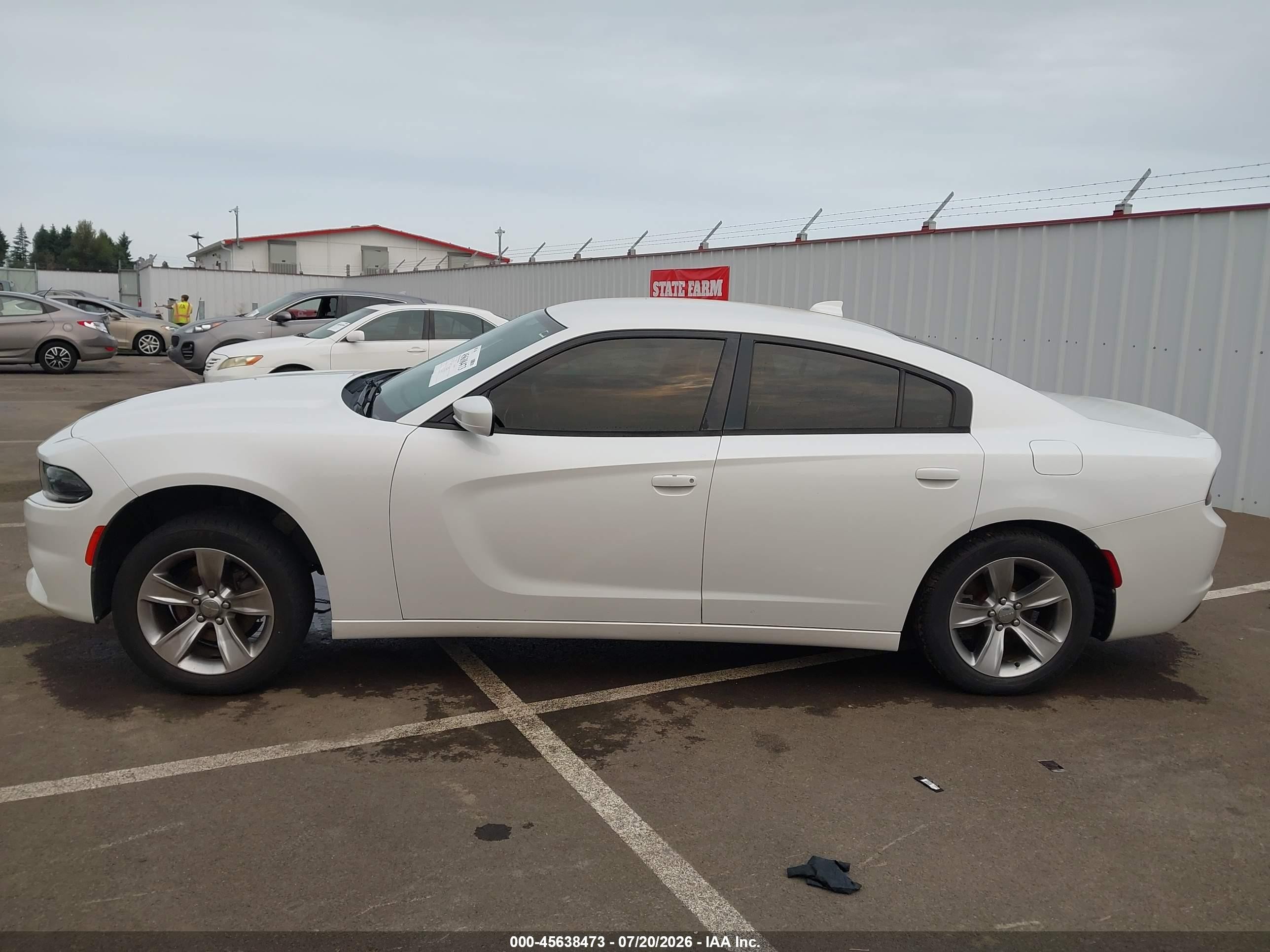 2015 Dodge Charger Sxt White vin: 2C3CDXHG2FH843766