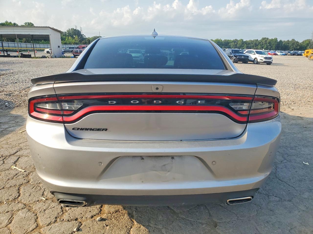 2016 Dodge Charger Sxt Silver vin: 2C3CDXHG2GH318823